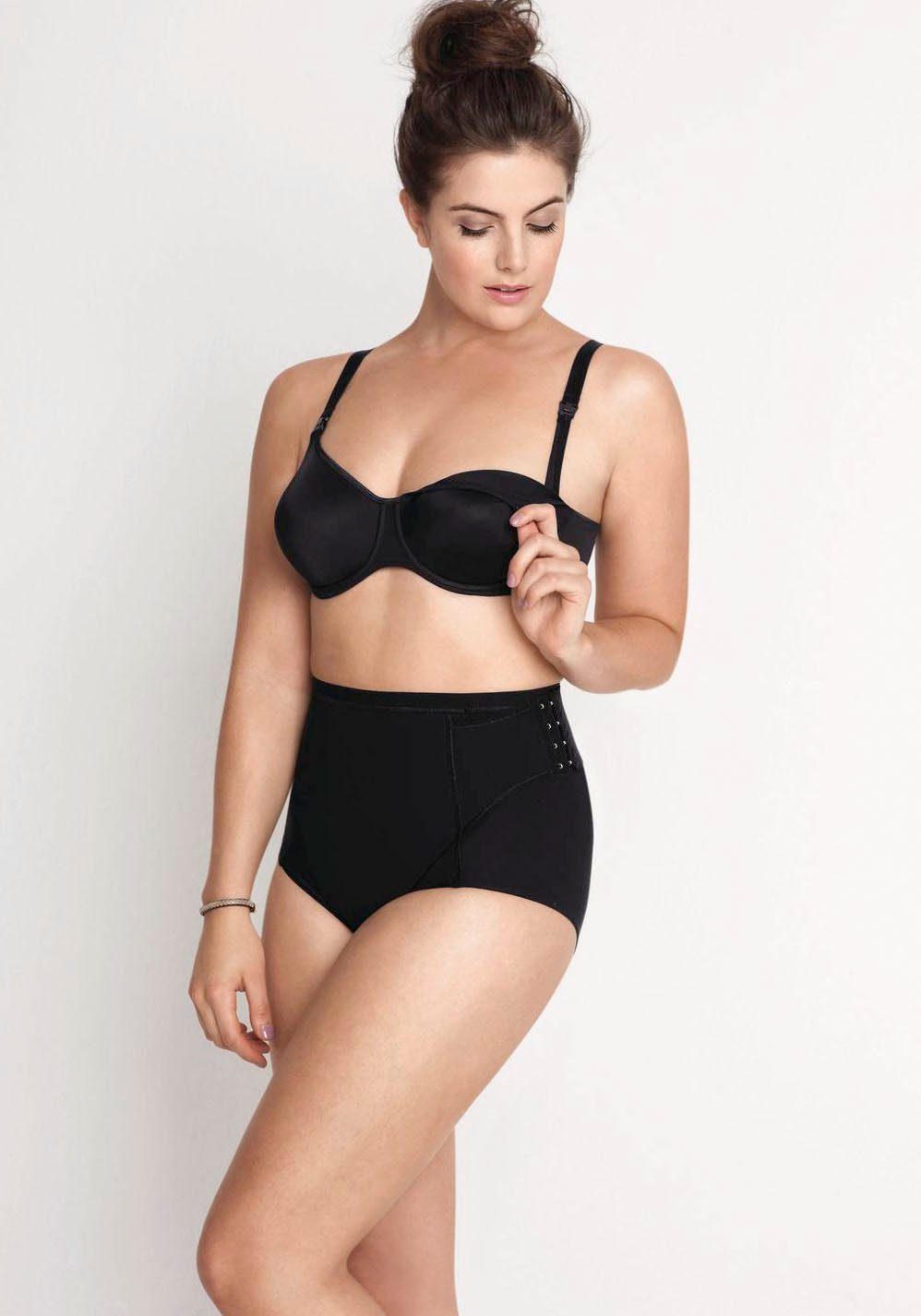 Anita Maternity Still-BH Basic Cup C-F, feine Microfaser, mit Bügel, nahtlose Cups