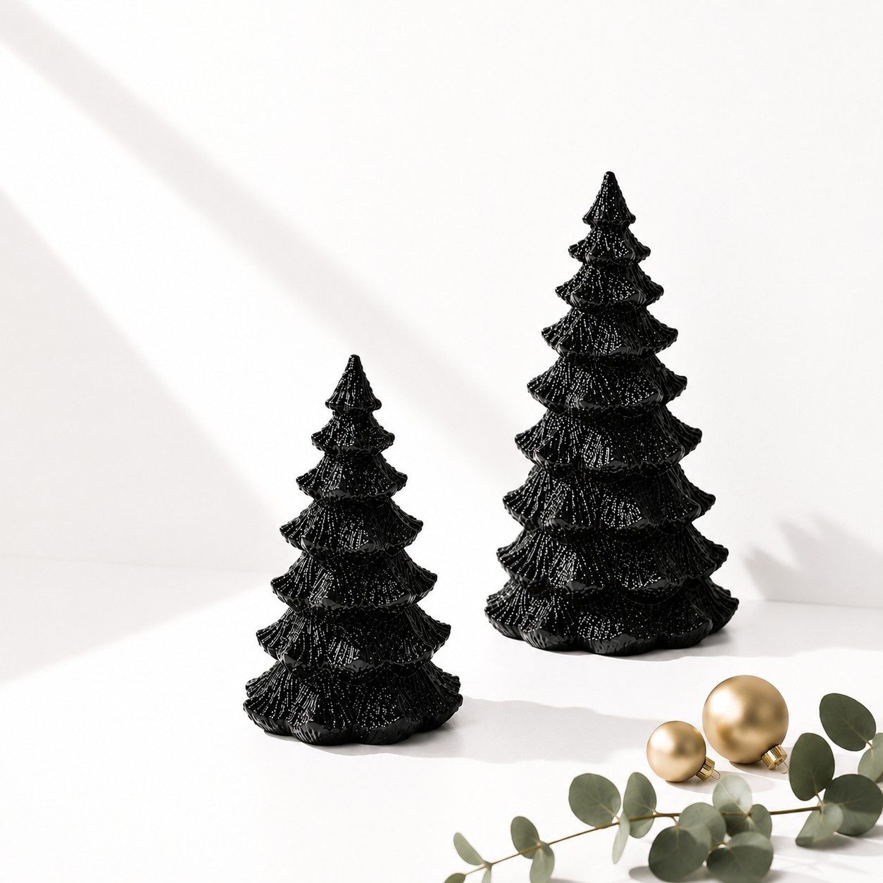 Wurm Weihnachtsfigur 2er Set Deko Tannenbäume Schwarz mit Glitzer Polyresin 25 cm & 21 cm, Glitzer