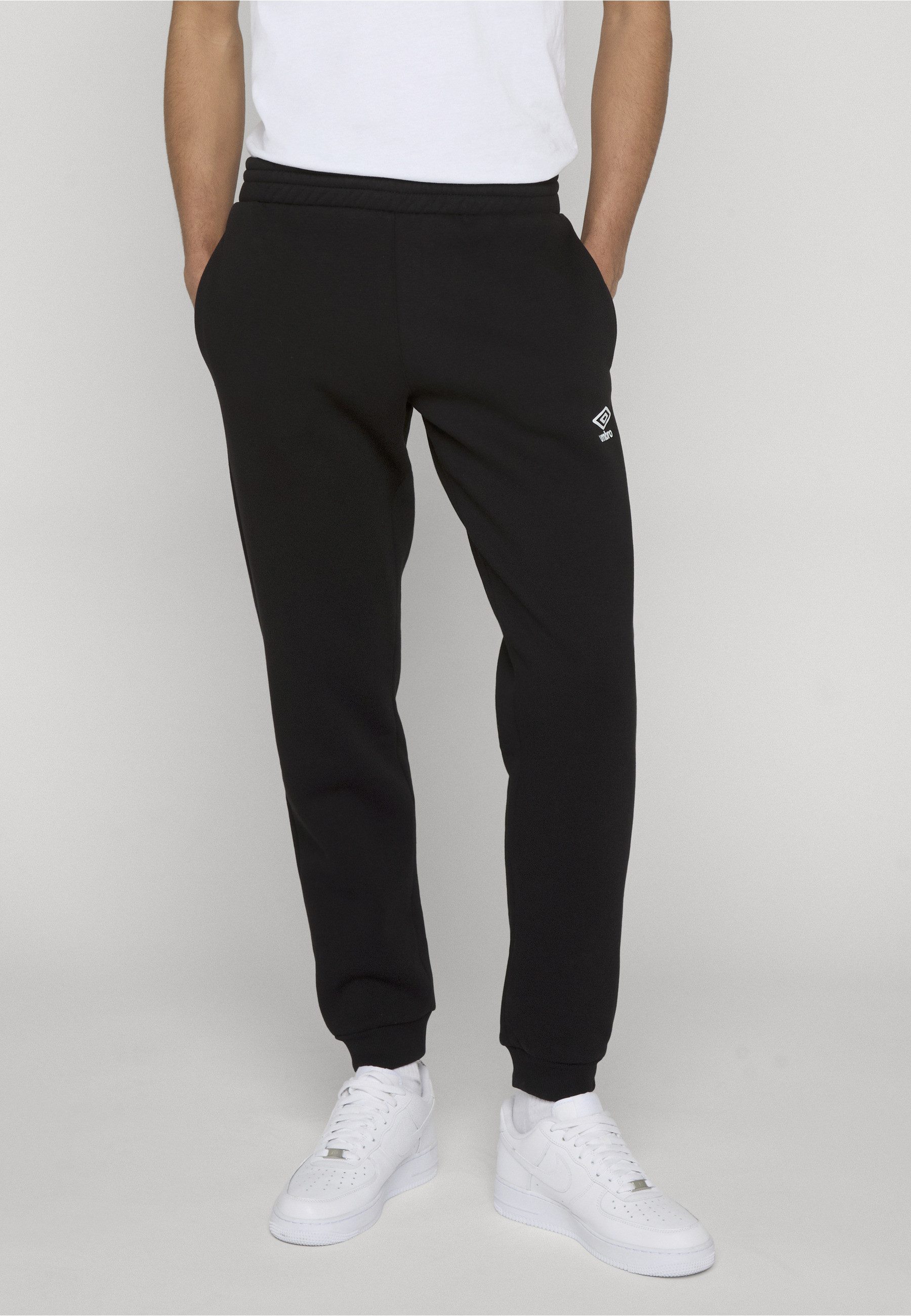Umbro Sweathose Umbro Team Skinny Jogpant (1-tlg)