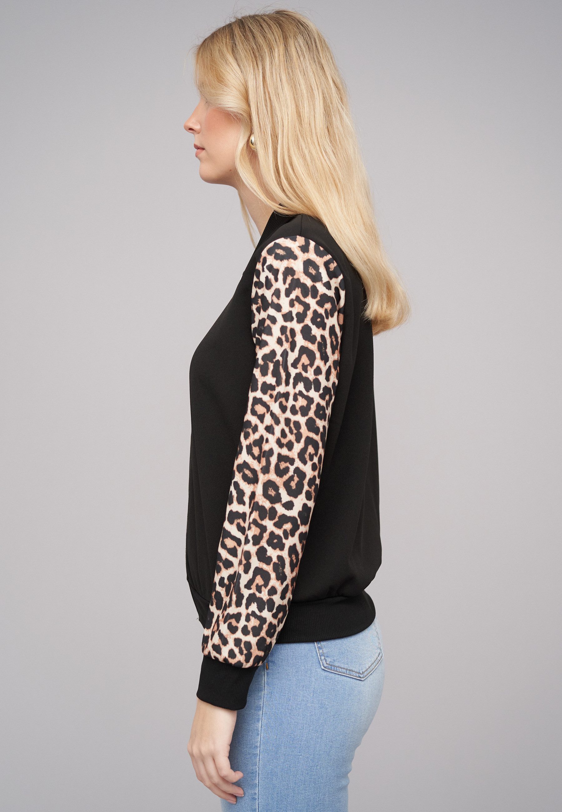 CLOUD 5IVE Bomberjacke CLOUD 5IVE Bomber Jacket 2-Tone Leo Sleeve Print (1-St)