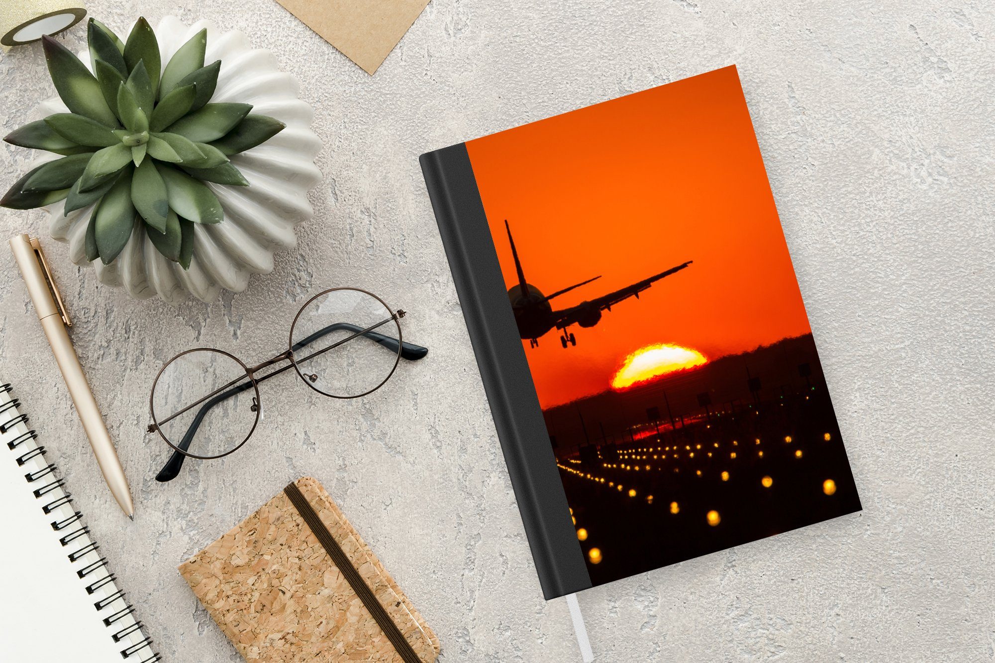 Flugzeug Orange - - Notizbuch Seiten, Sonne, MuchoWow Merkzettel, Journal, A5, Tagebuch, Haushaltsbuch Sonnenuntergang 98 Notizheft, -