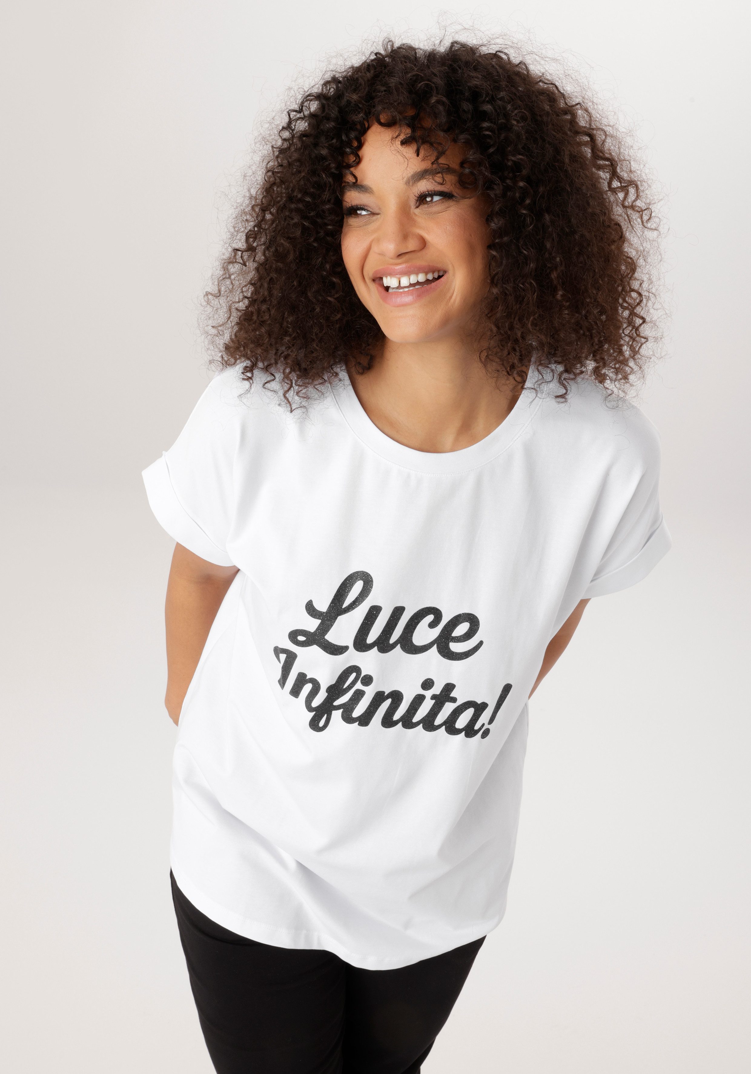 Aniston PLUS T-Shirt mit schwarzen Glitzer Schriftzug - NEUE KOLLEKTION. € 29,99, (€ 29,99 pro 1 Stk).