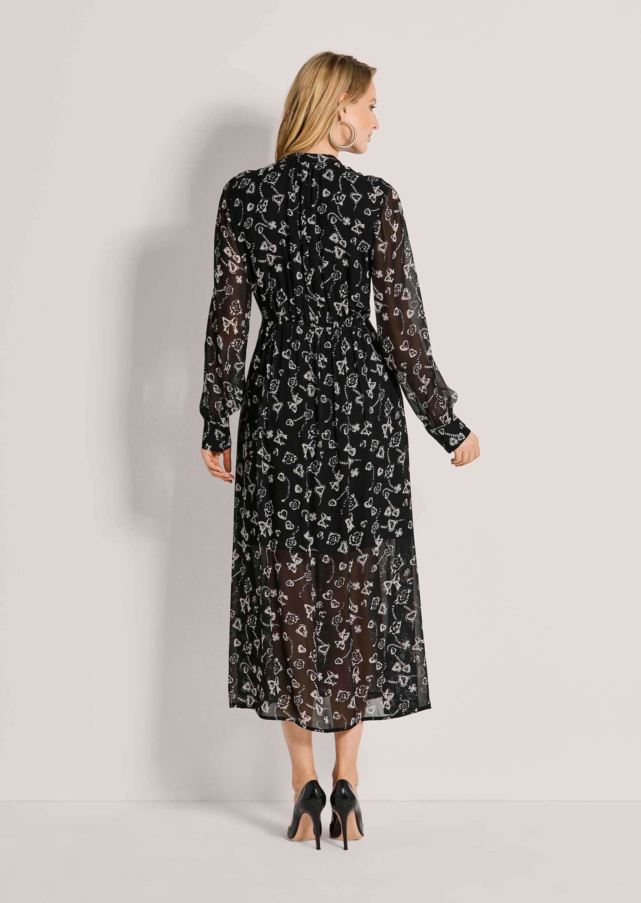 MADELEINE Maxikleid Maxikleid in Wickeloptik Betonte Taillennaht, Allover-Muster & tiefer V-Ausschnitt