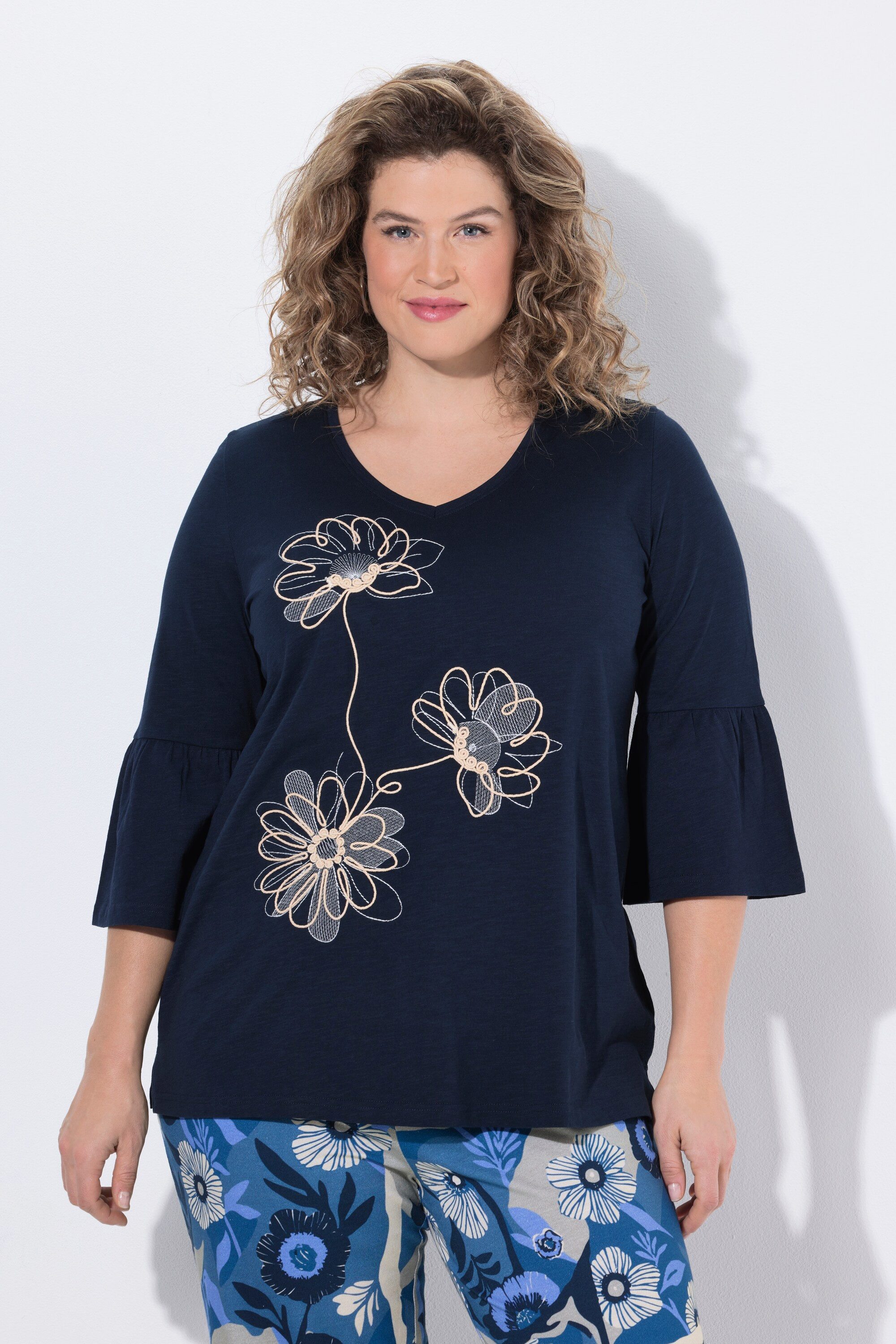 Ulla Popken Maglietta Natalizia Donna A Linea A - Scoiattolo Con Paillettes, Scollo A V, Maniche Lunghe
