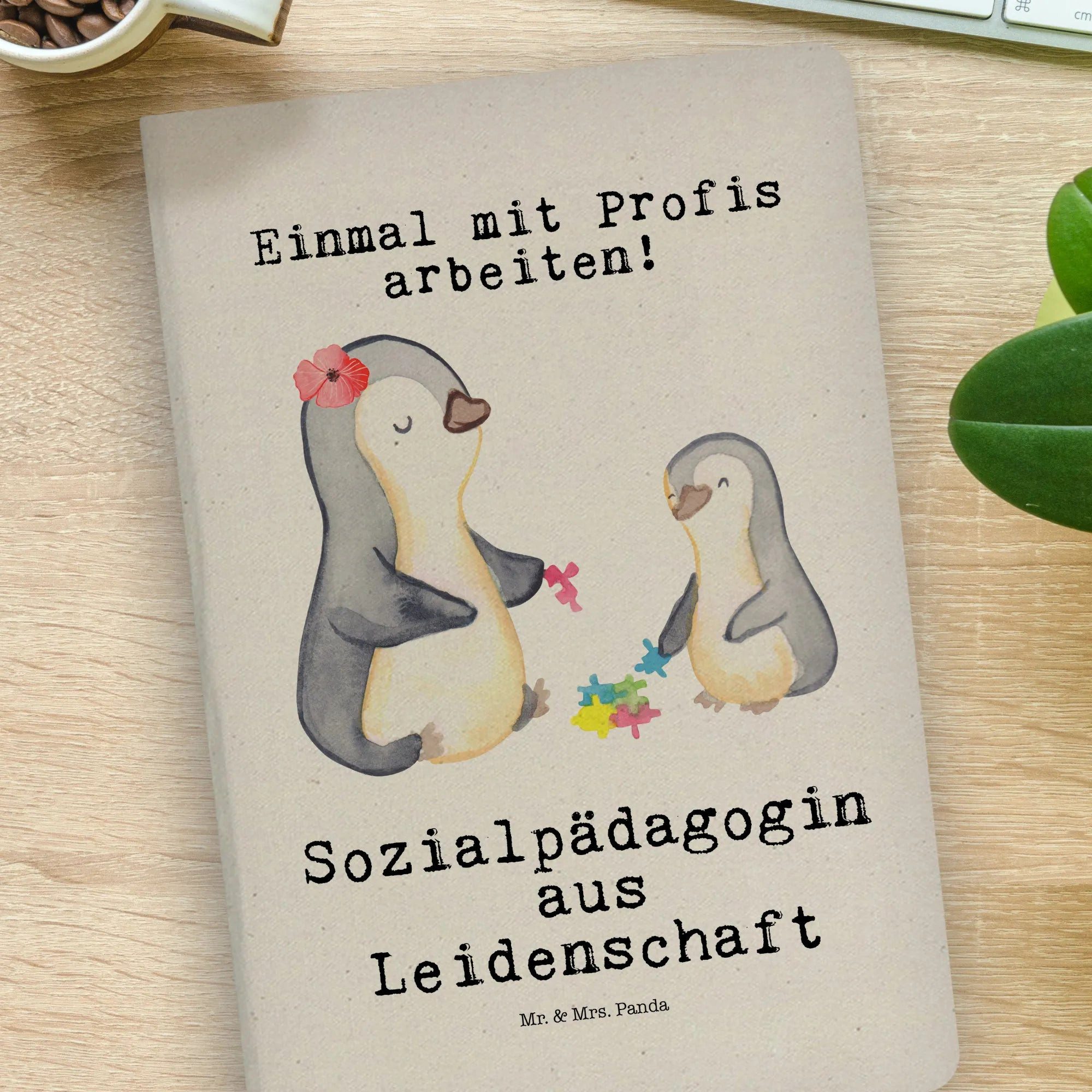 Thumbnail - Mr. & Mrs. Panda Notizbuch Sozialpädagogin Leidenschaft - Transparent - Geschenk, DIN A4 Notizbu Mr. & Mrs. Panda, Premi...