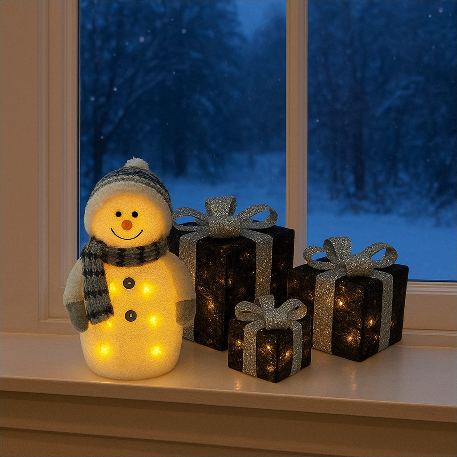 Gravidus LED Dekoobjekt LED Schneemann mit 3er Set Geschenkboxen warmweiß Timer schwarz silber