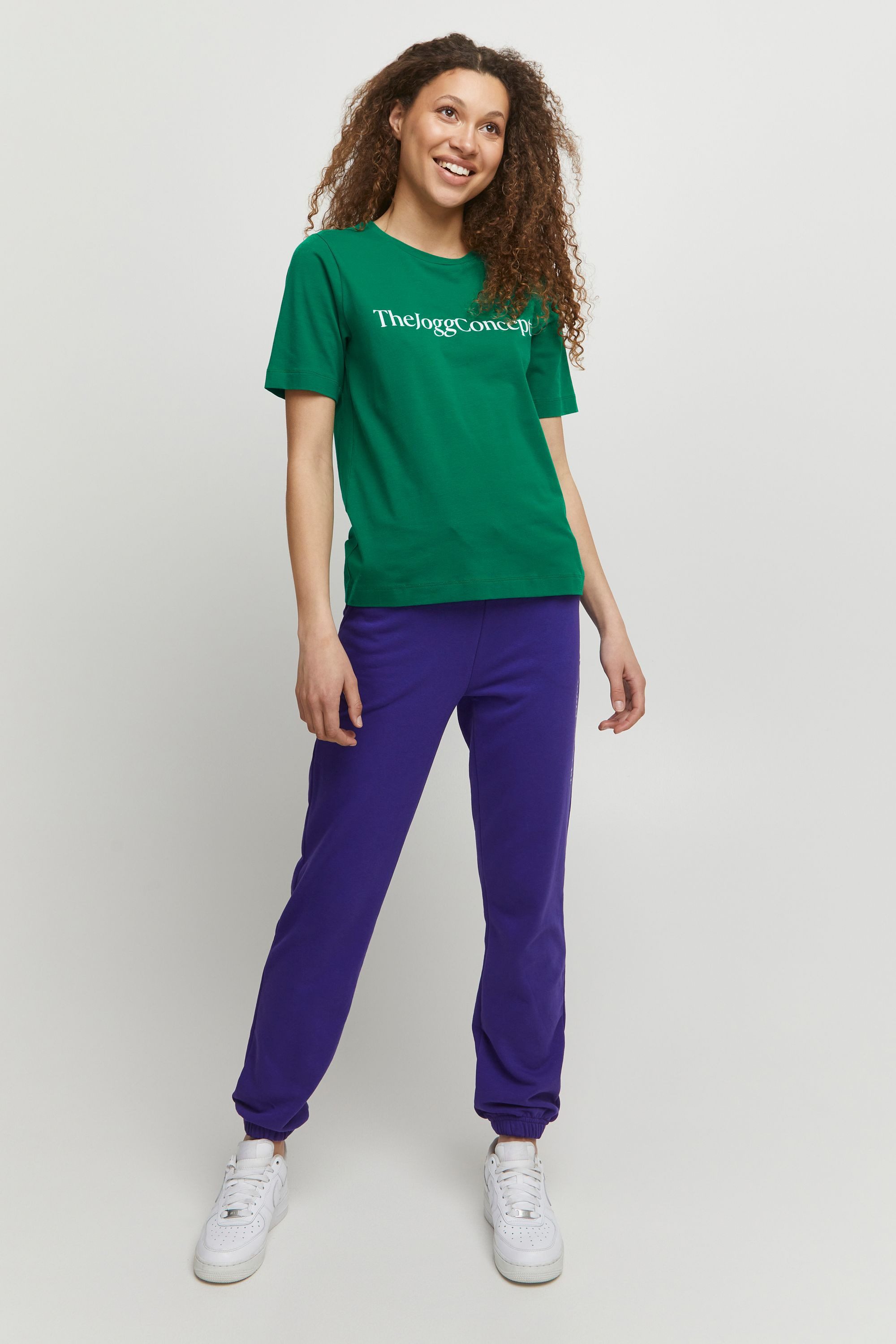 TheJoggConcept Rundhalsshirt JCSIMONA LOGO TSHIRT - günstig online kaufen