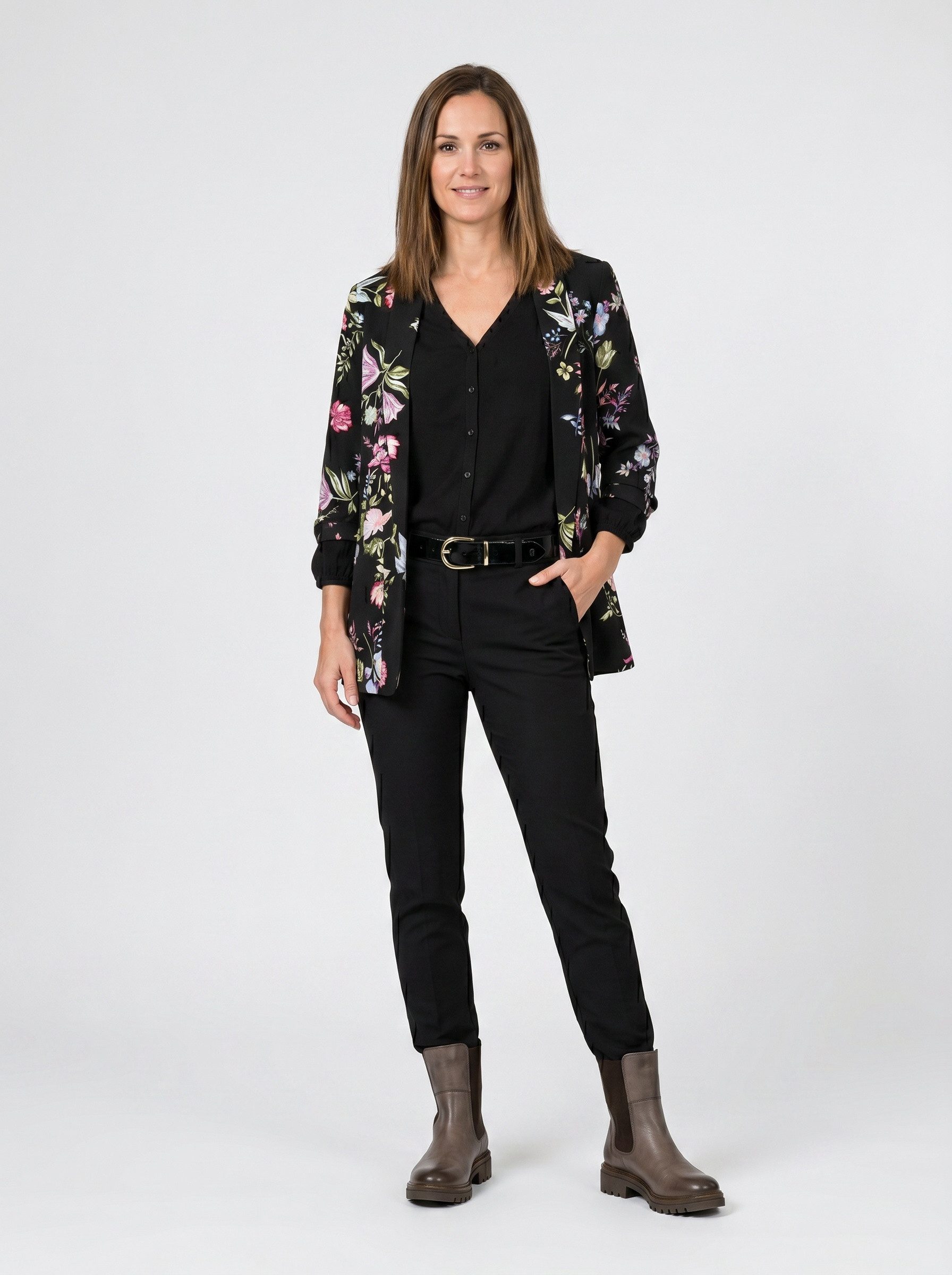 Zum Outfit 10