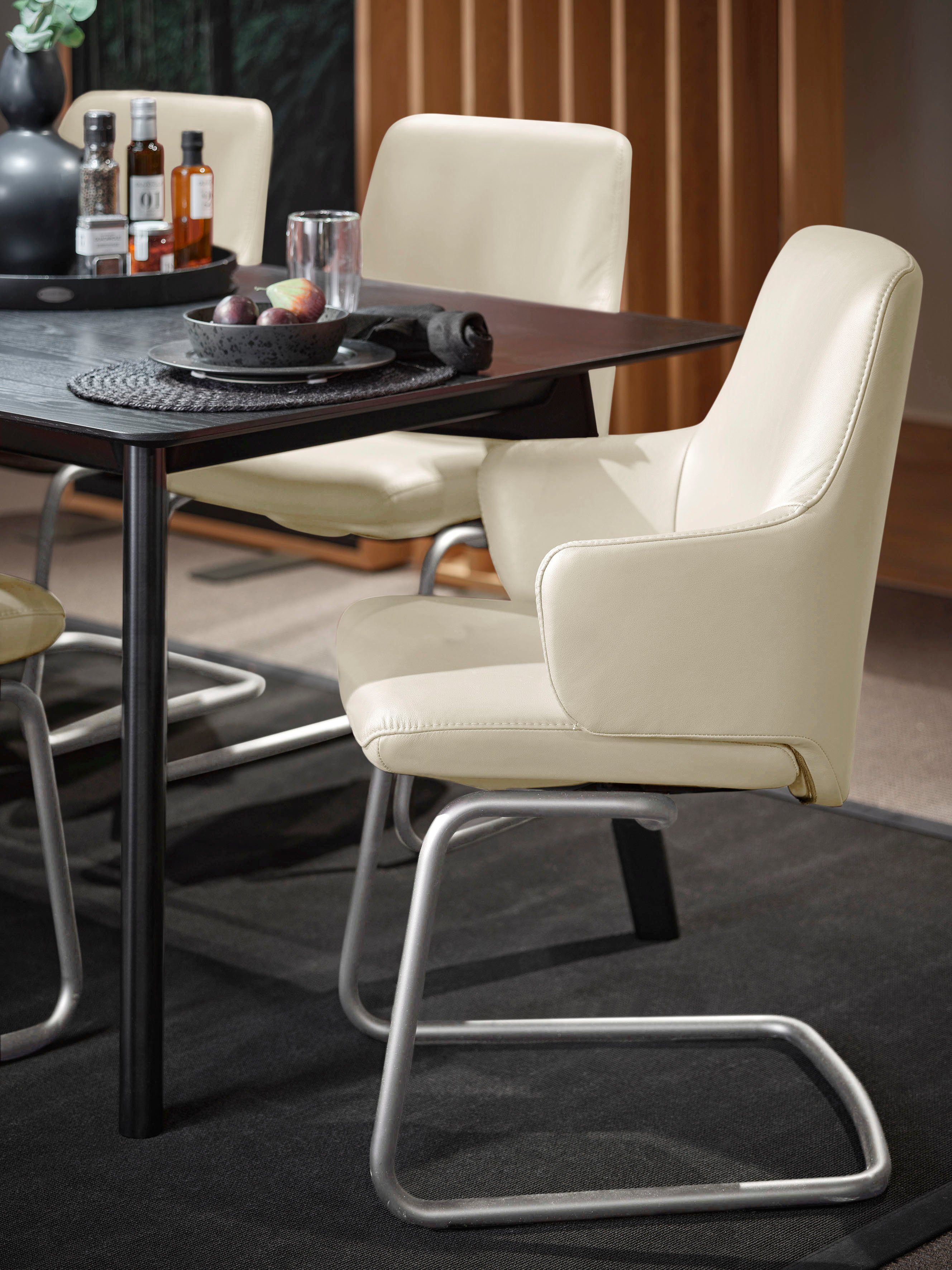 Stressless® Polsterstuhl Laurel, Low Back mit Armlehne, Размер L, mit Beinen aus Stahl in Chrom matt