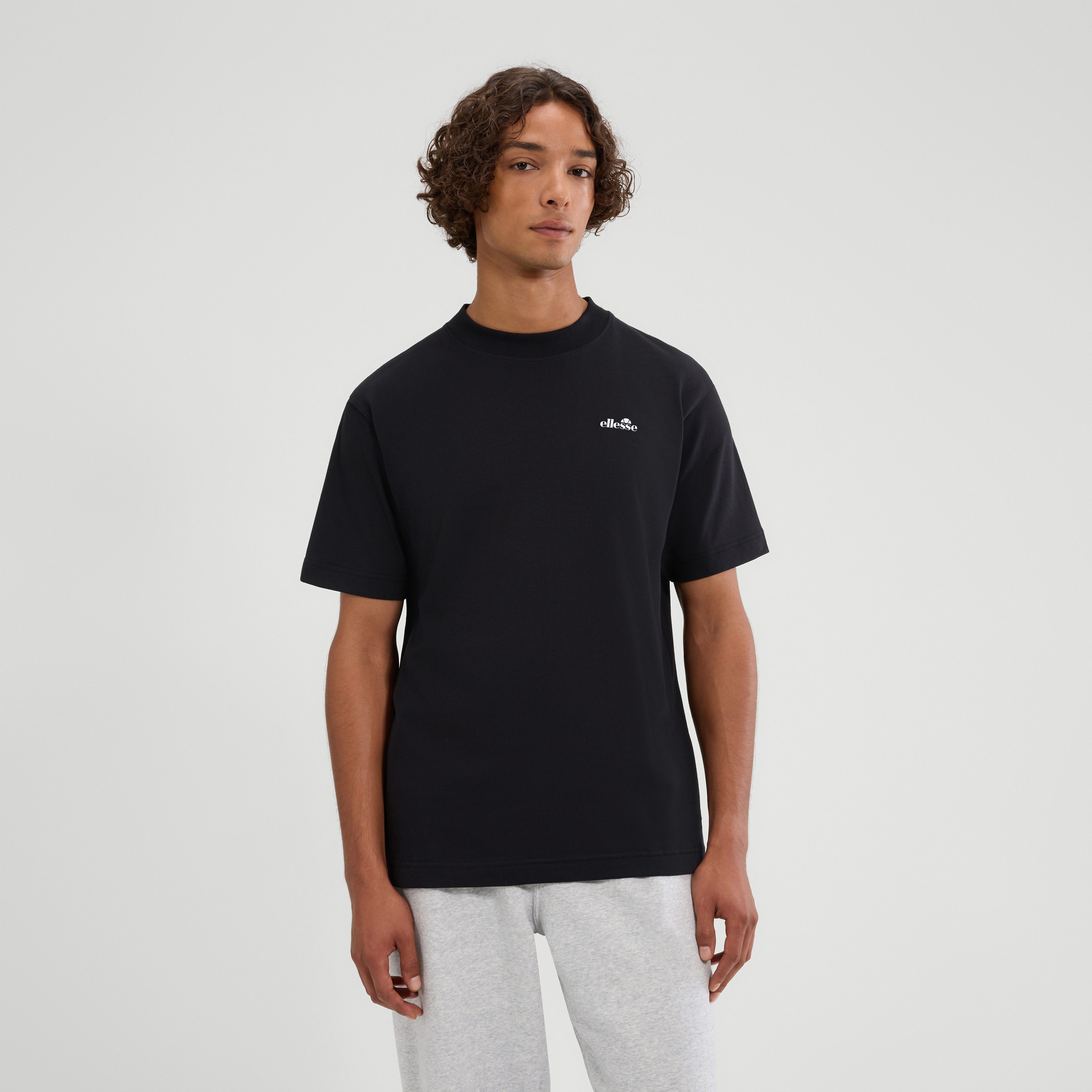 Ellesse T-Shirt ACCIANO T-SHIRT Kurzarm, mit Rundhalsausschnitt, ohne Verschluss, aus Baumwolle