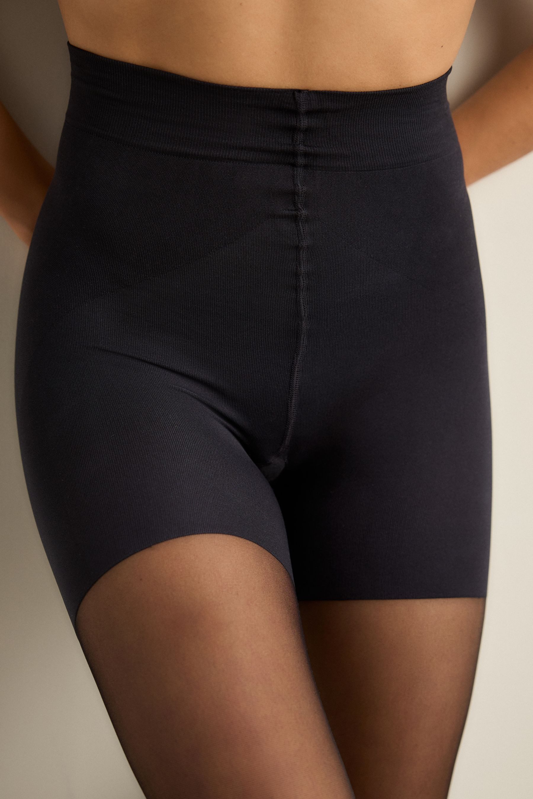 Next Stützstrumpfhose Matte figurformende Strumpfhose, 10 Denier (1 St)
