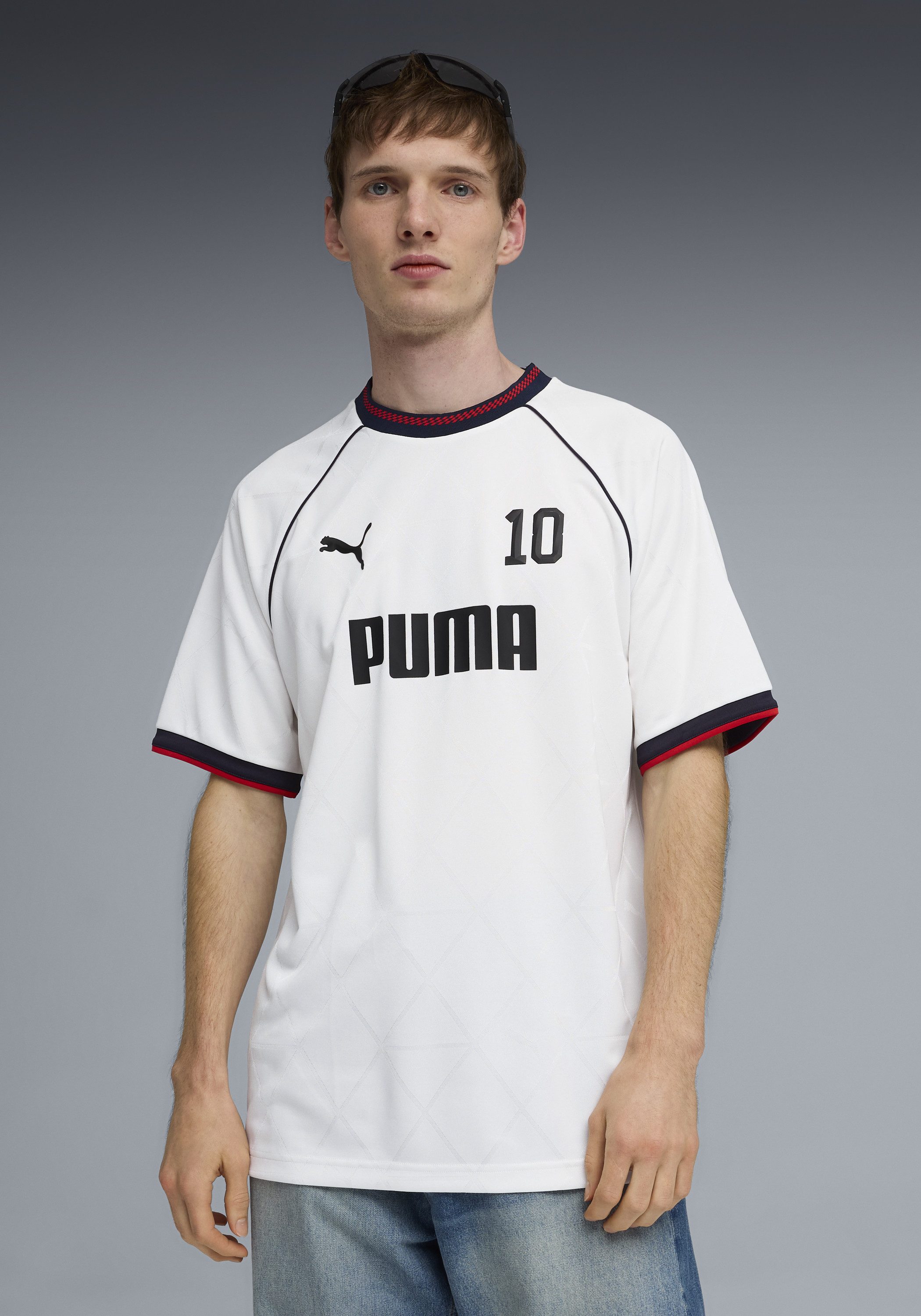 PUMA T-Shirt SPORT PINNACLE FOOTBALL JERSEY mit Rundhalsausschnitt, mit Print-Applikationen, atmungsaktiv