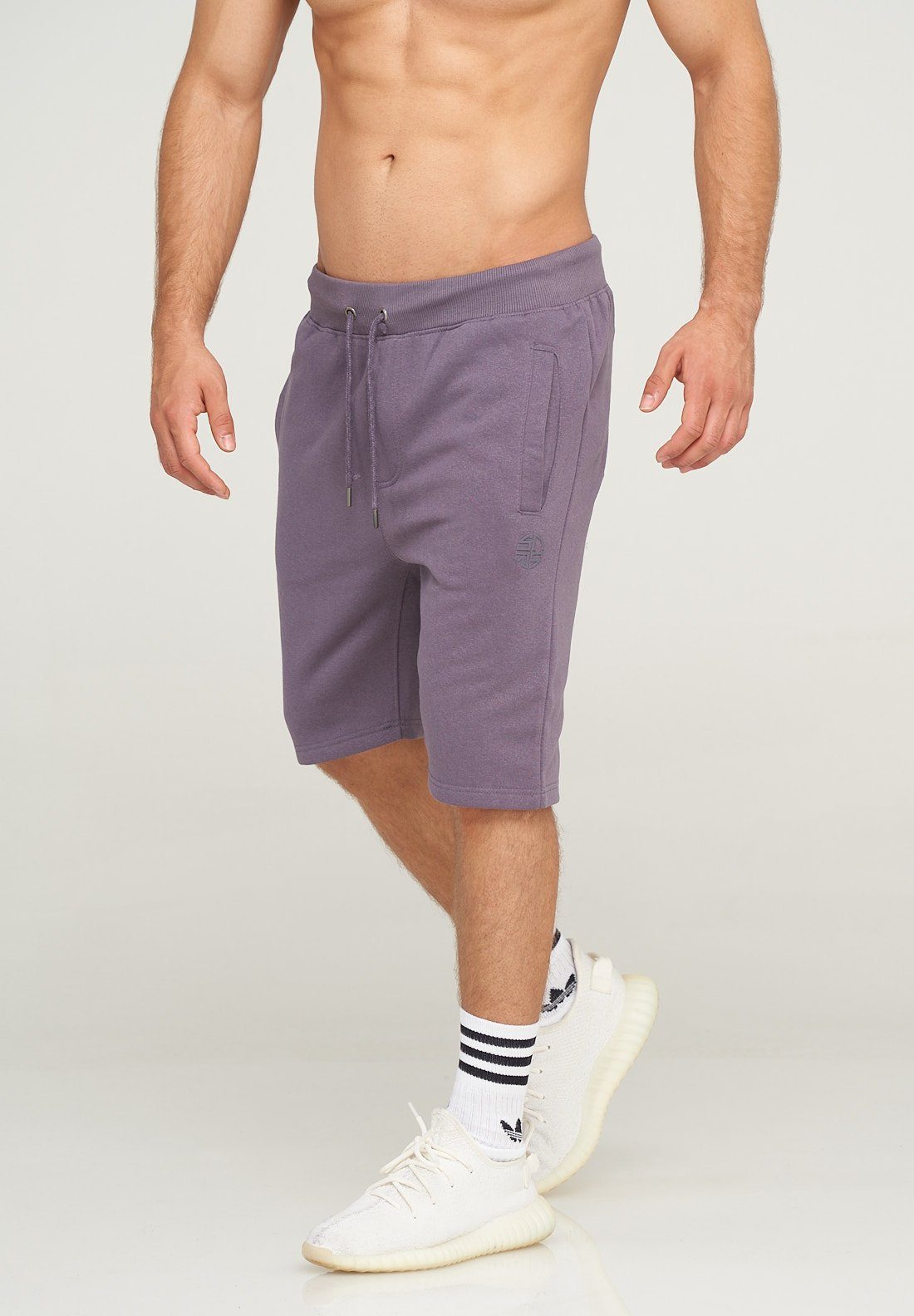 SOULSTAR Shorts CHICAGO mit praktischen Eingrifftaschen violett