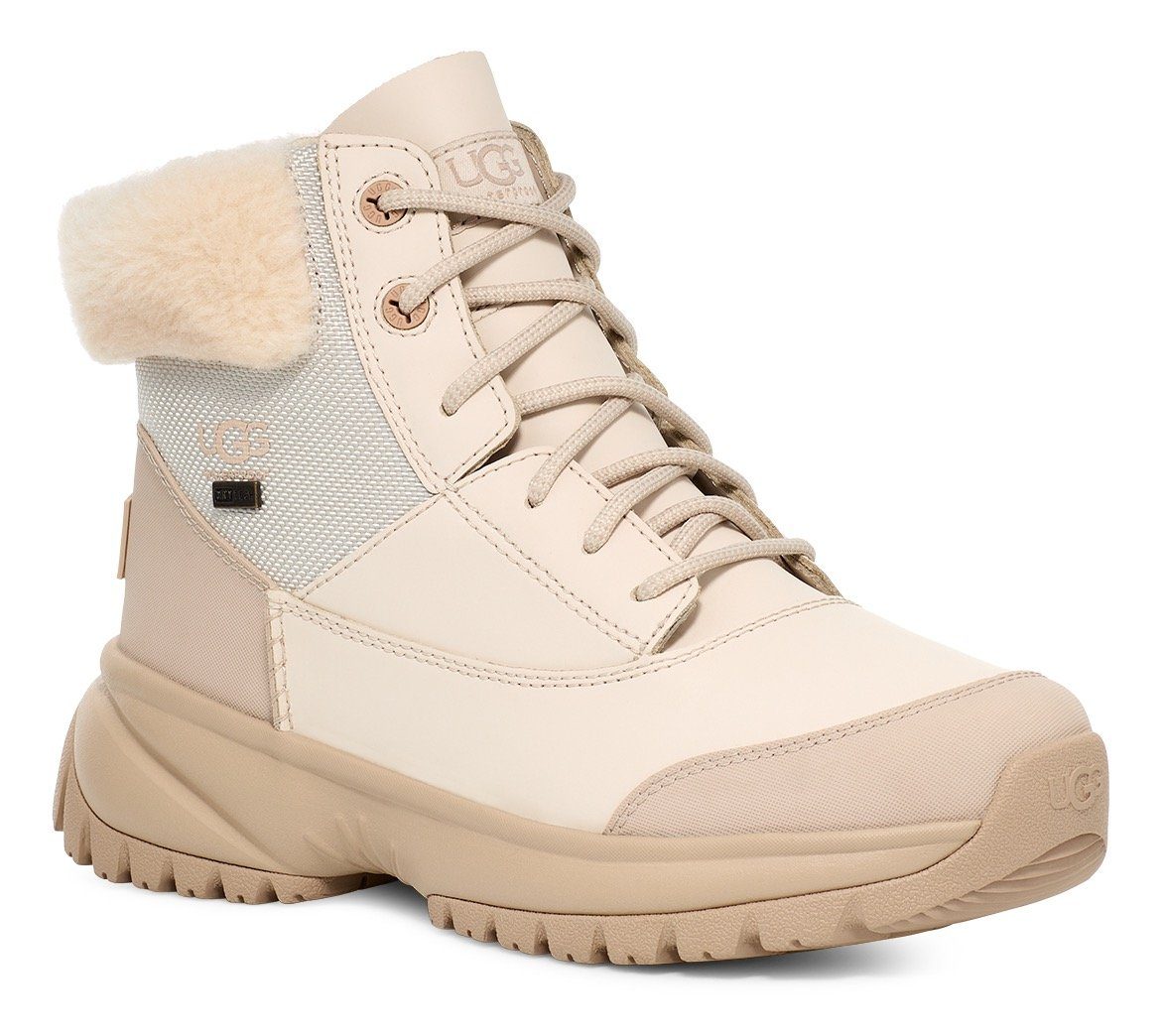 UGG YOSE FLUFF V2 Winterboots mit Plateausohle