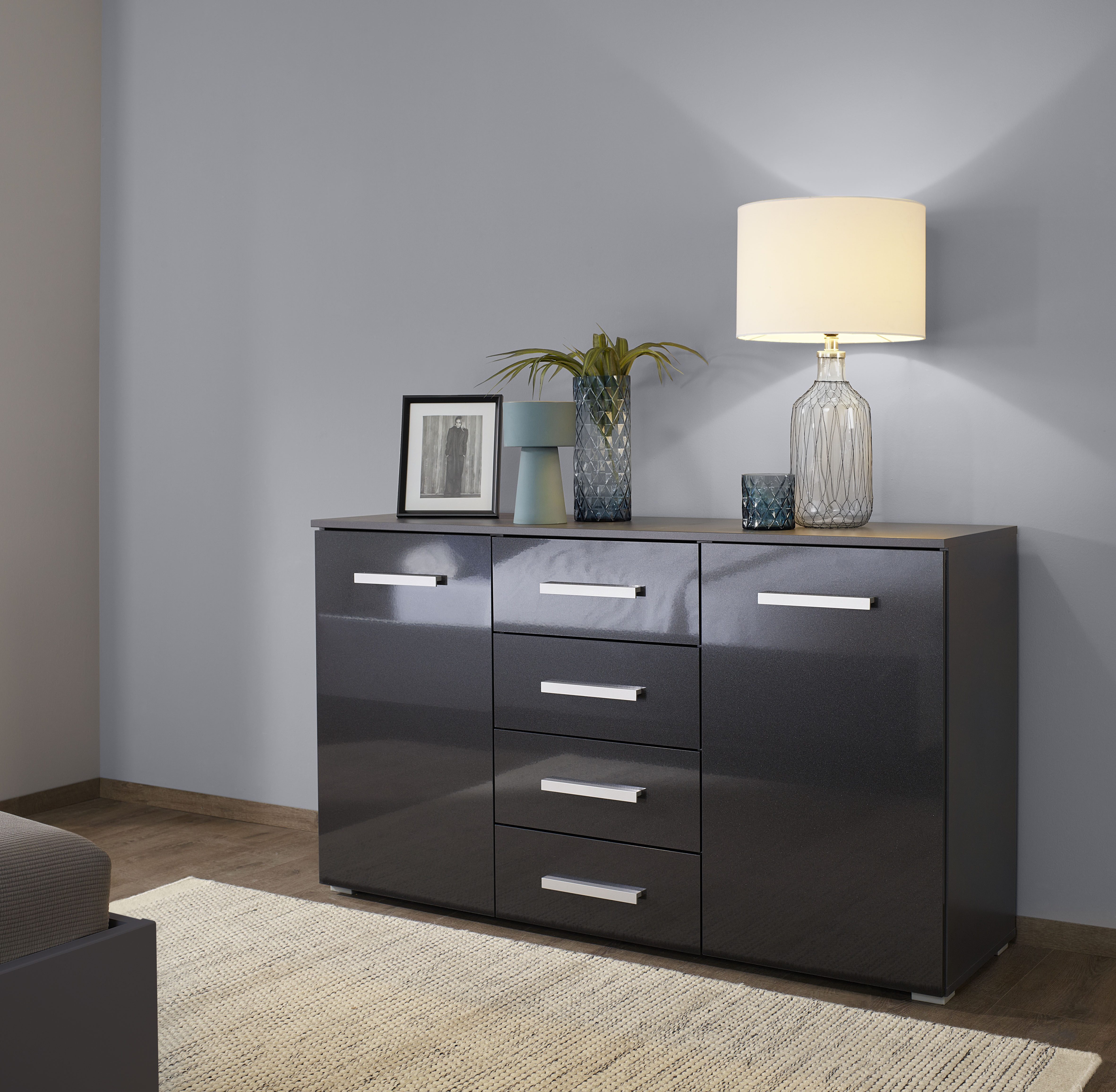 OTTO home Schubkastenkommode Kommode Sideboard Schubladenkommode Schlafzimmerkommode KOLUNA (Breite 120 cm mit eleganter Hochglanzfront), vier große Schubladen, mit insgesamt 4 Einlegeböden MADE IN GERMANY