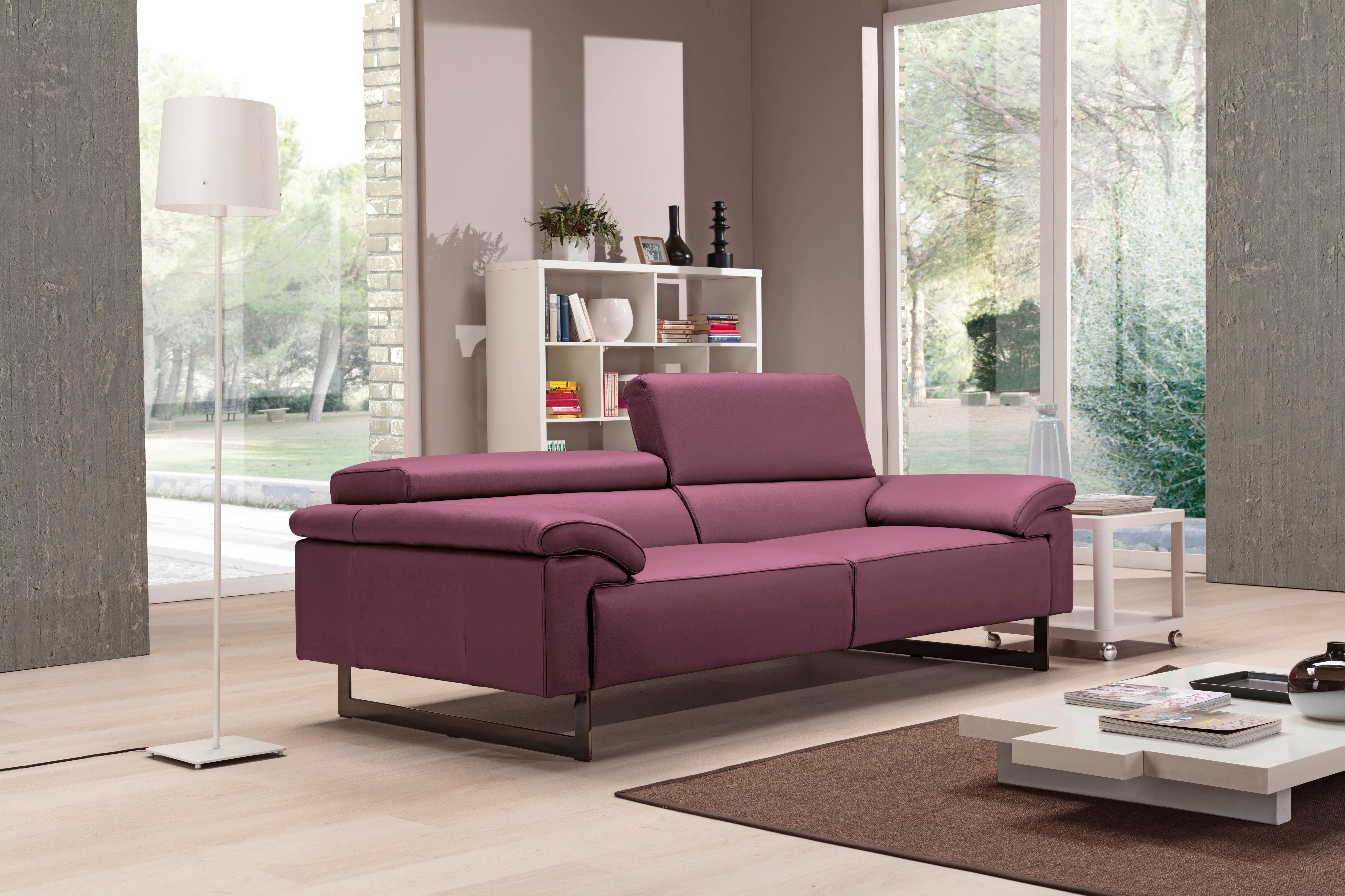 Egoitaliano 2,5-Sitzer Malika, Designsofa mit hohem Sitzkomfort, edel und bequem, inkl. Kopfteilverstellung und chromfarbenen Metallfüßen