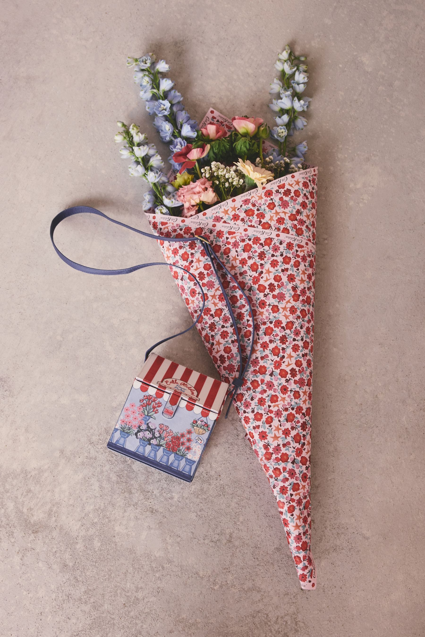 Cath Kidston Umhängetasche Cath Kidston Umhängetasche (1-tlg)