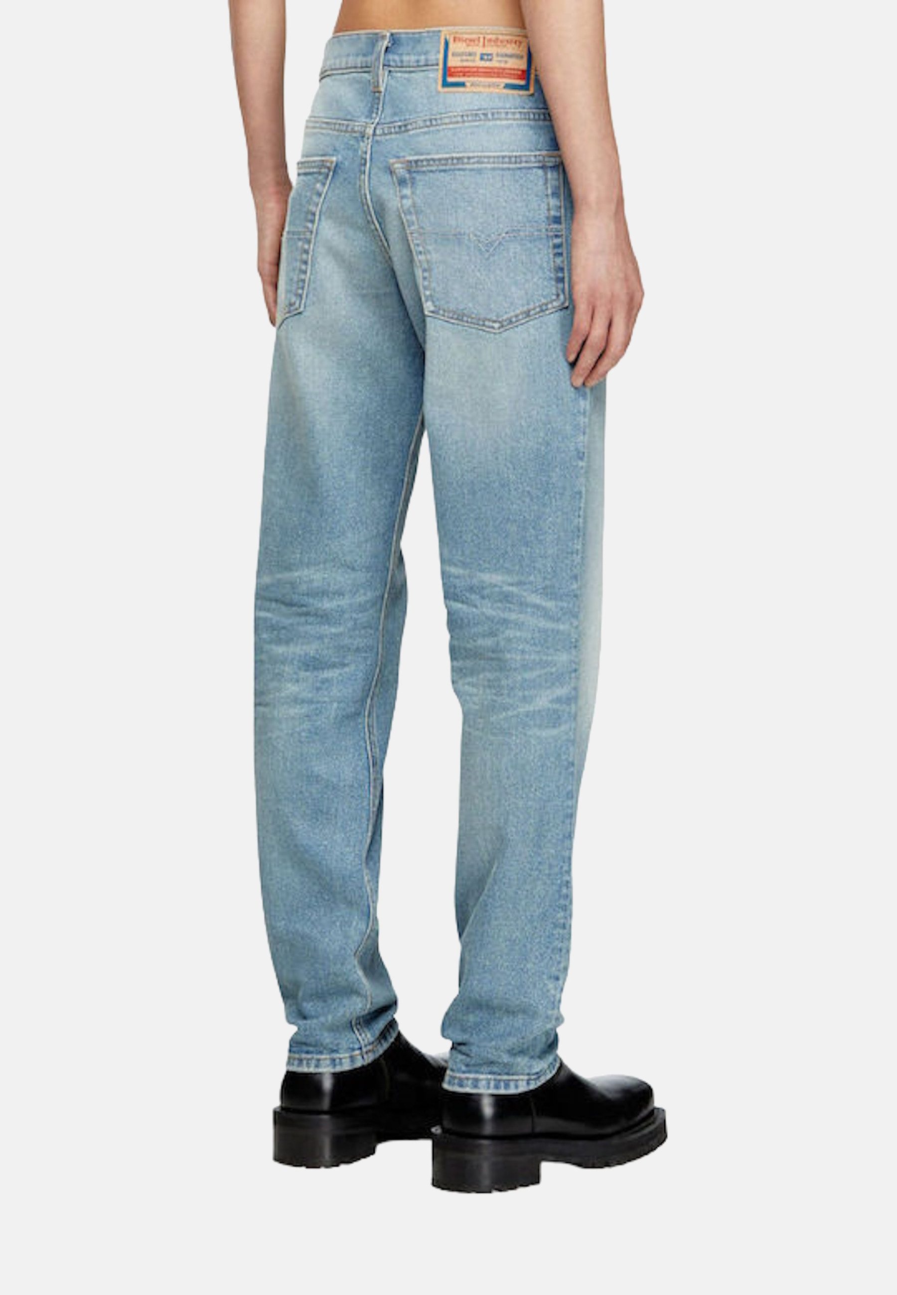 Diesel 5-Pocket-Jeans Jeans 2023 D-FINITIVE lange Hose (1-tlg)