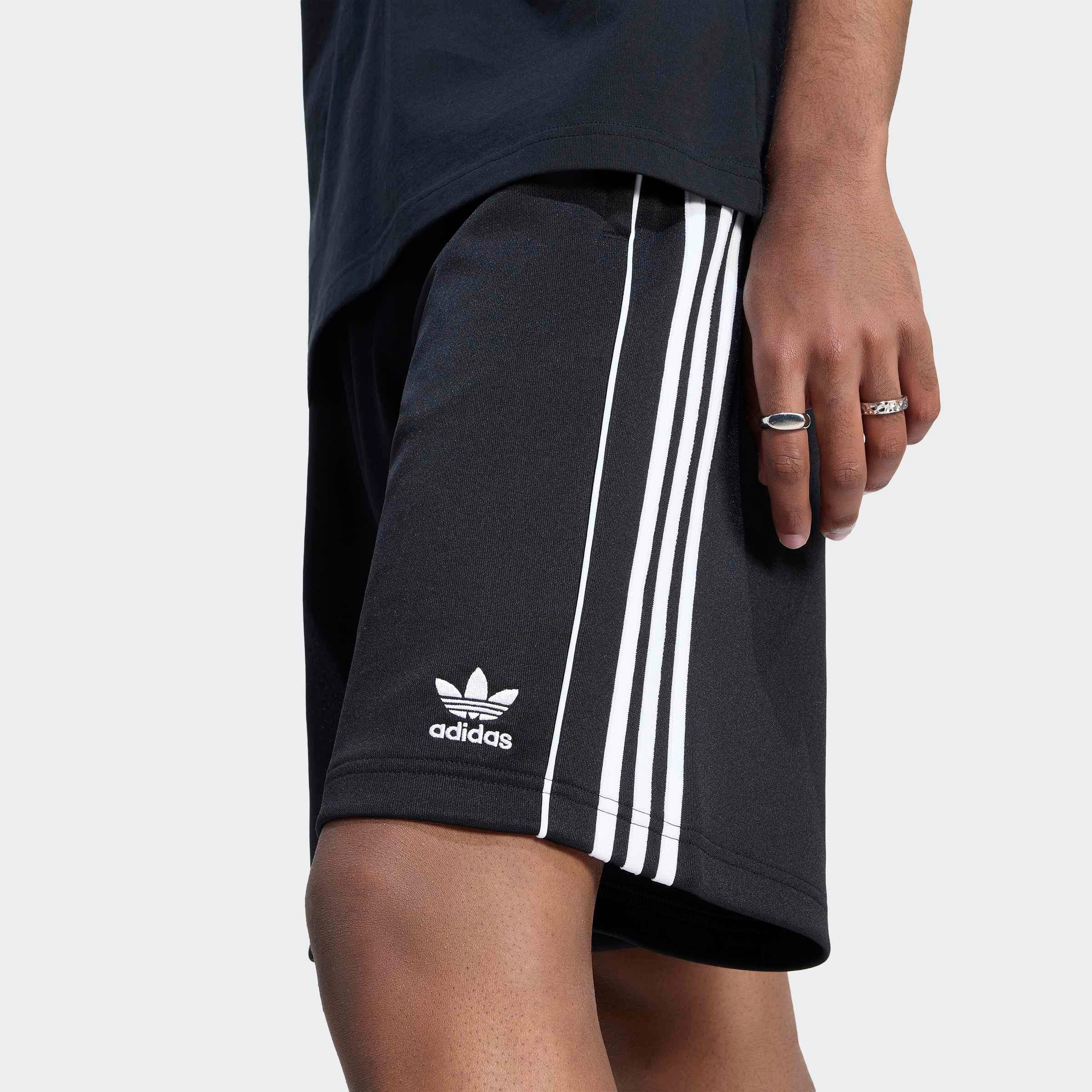 adidas Originals Shorts SUPERSTAR günstig online kaufen
