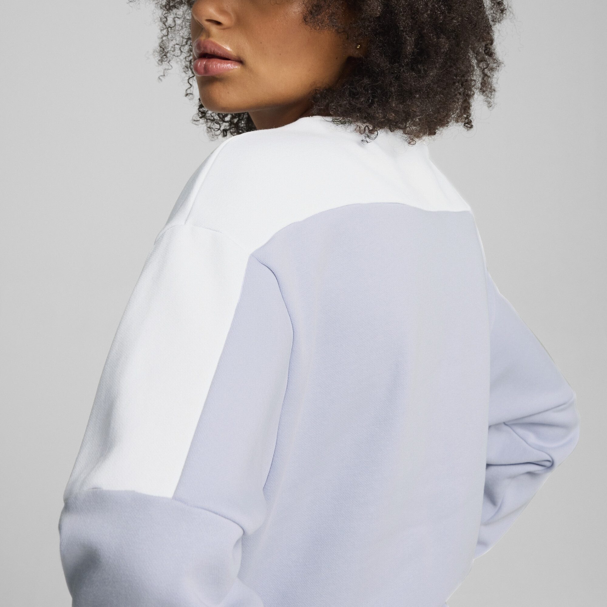 PUMA Sweatshirt Around The Block Crewneck Damen – Bild 4 von 5