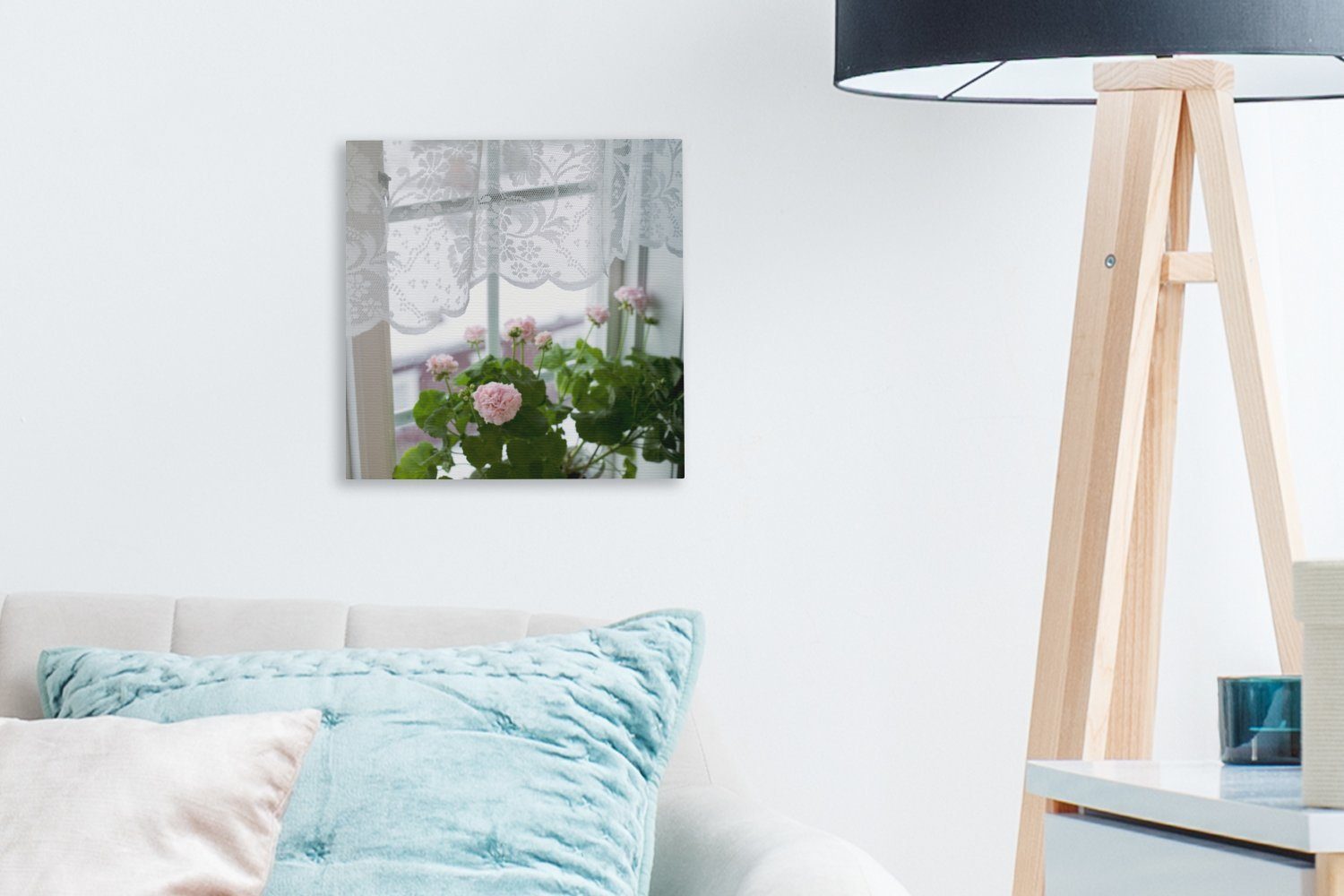 OneMillionCanvasses® Leinwandbild Geranienstrauß auf der Wohnzimmer Fensterbank, Bilder Schlafzimmer Leinwand St), (1 für