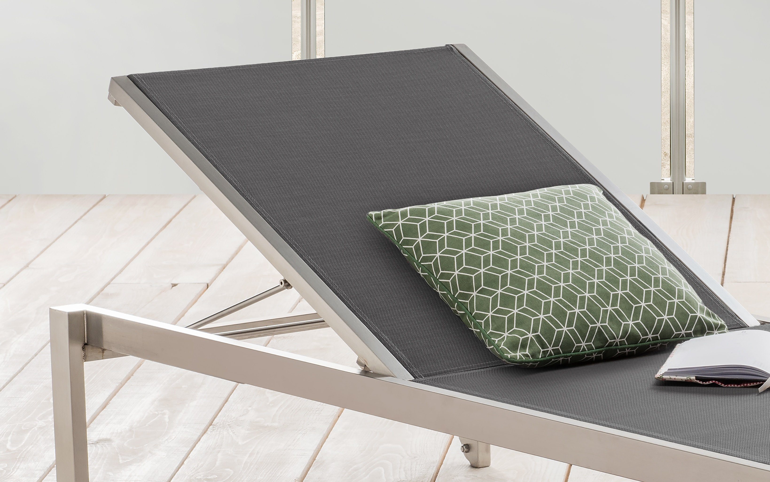 Destiny Rollliege MACAO, 1 St., Edelstahl mit Rollen, 210x65x35cm, verstellbar, Texilenebespannung