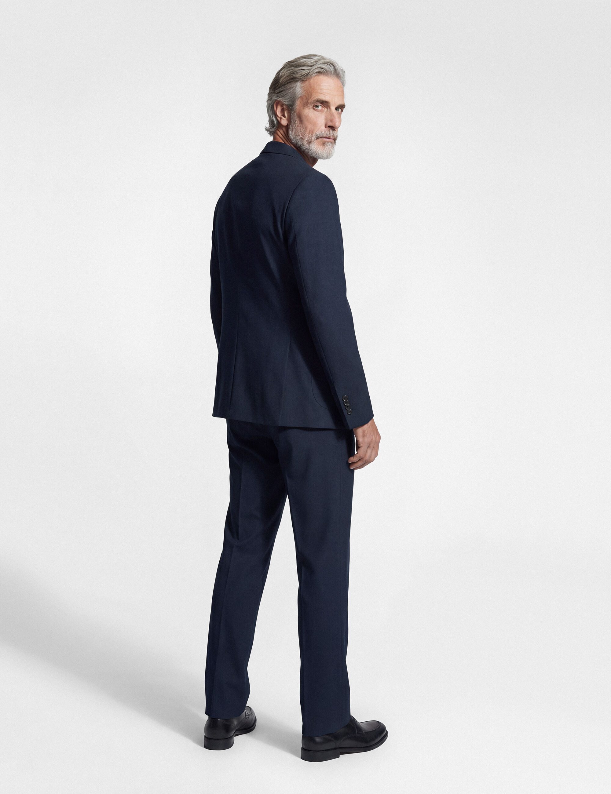 BENVENUTO. Anzug in Modern Fit Super Stretch