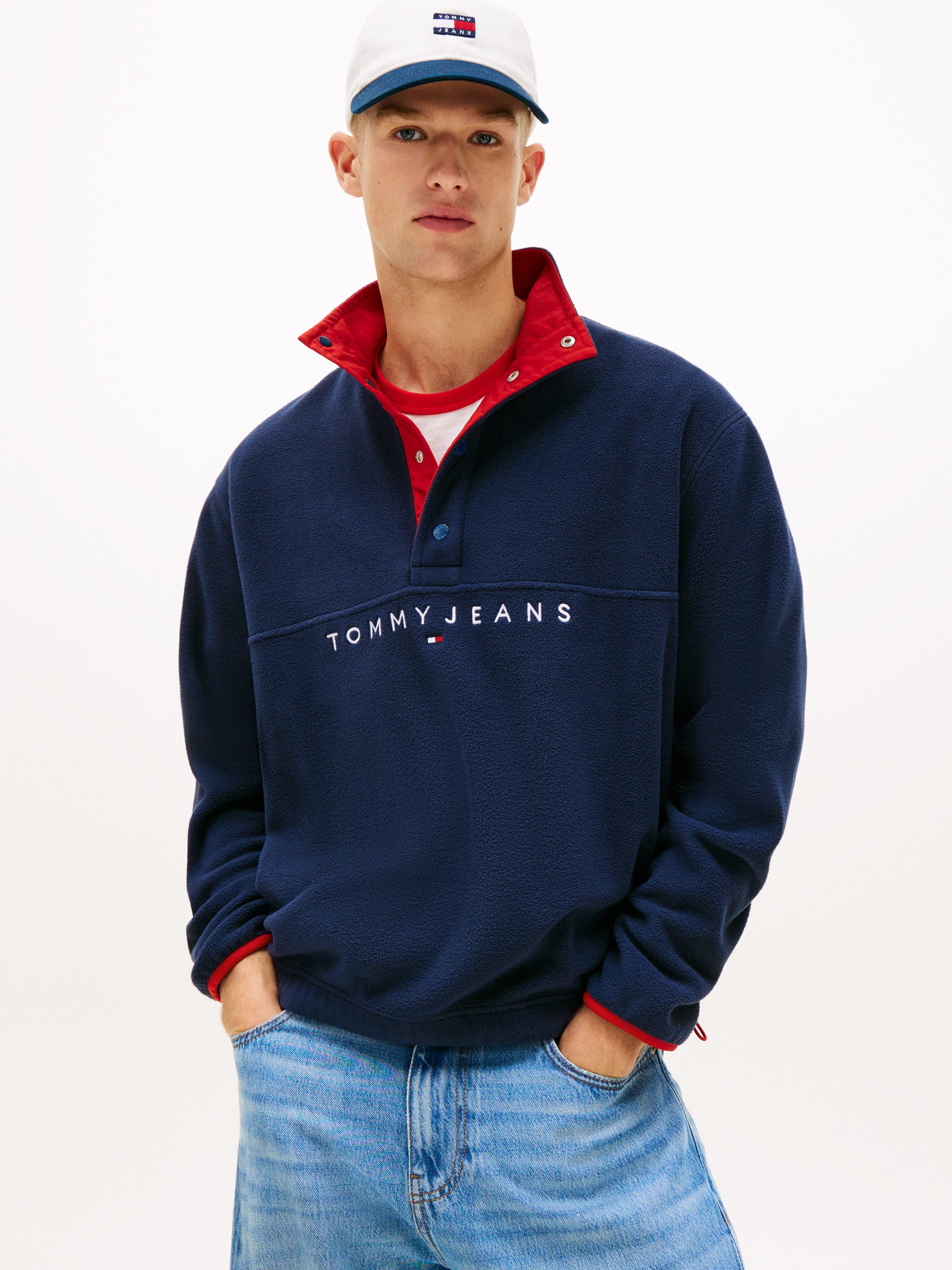 Tommy Jeans Fleecepullover RRELAXED POP LINEAR MOCK POLAR FLEECE Relaxed fit mit Stehkragen