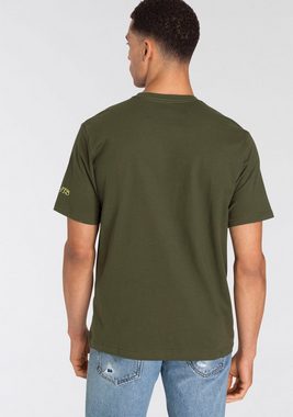 Levi's® T-Shirt LE SS RELAXED FIT TEE mit farbigem Frontprint