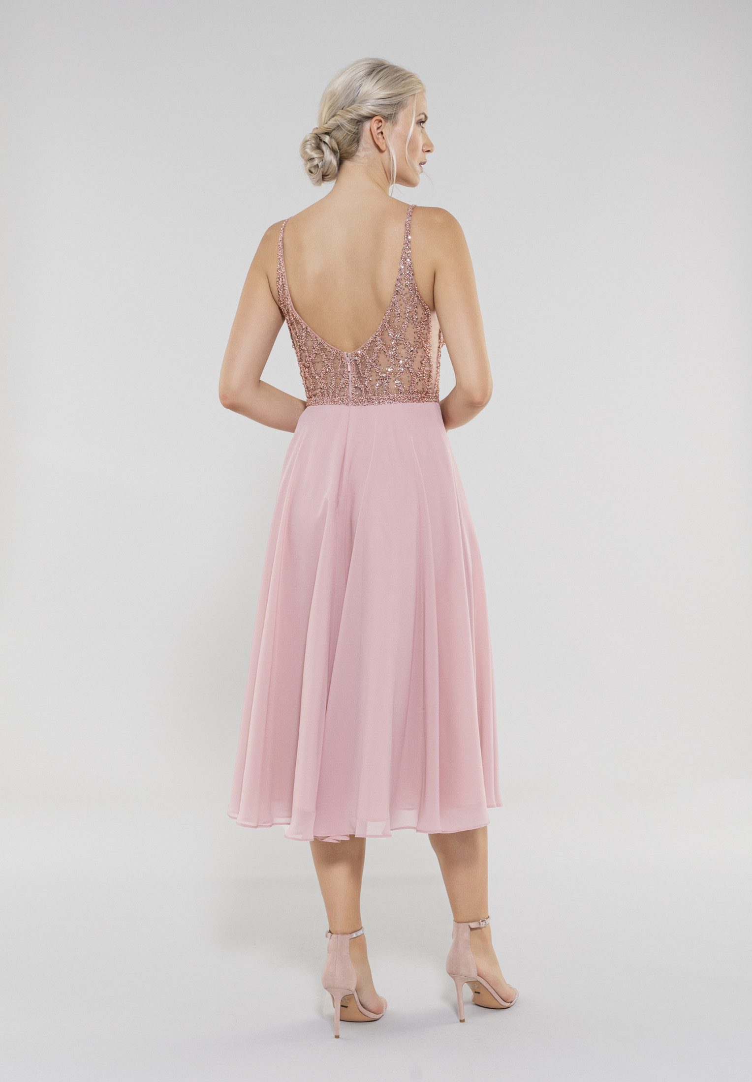 SWING Cocktailkleid - Cocktailkleid aus Materialmix Tiefer Auschnitt / Dekolleté