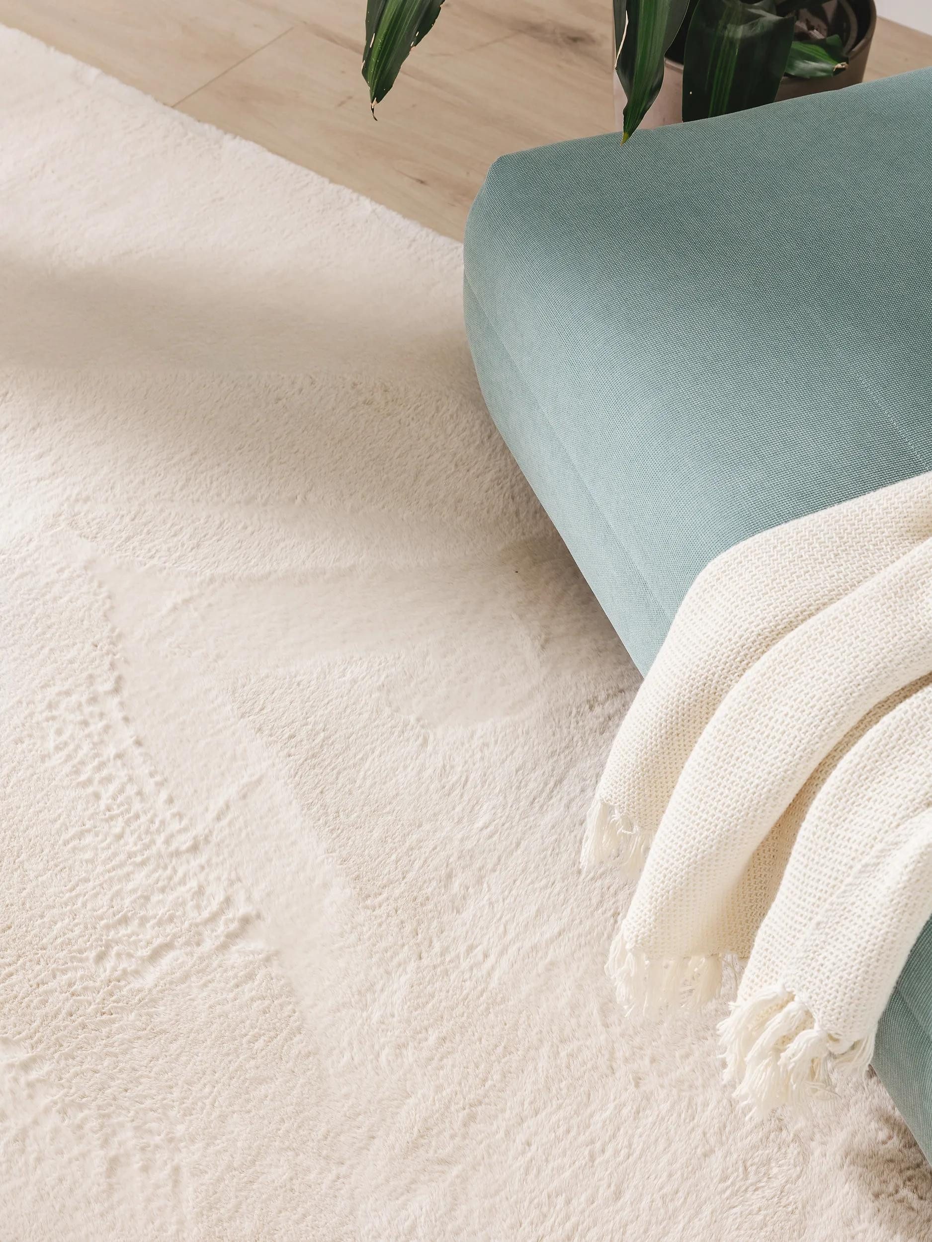 benuta Fellteppich Furry, rechteckig, Höhe: 11 mm, Teppich Wohnzimmer, Esszimmer, Schlafzimmer, Flur, Weich, Rutschfest