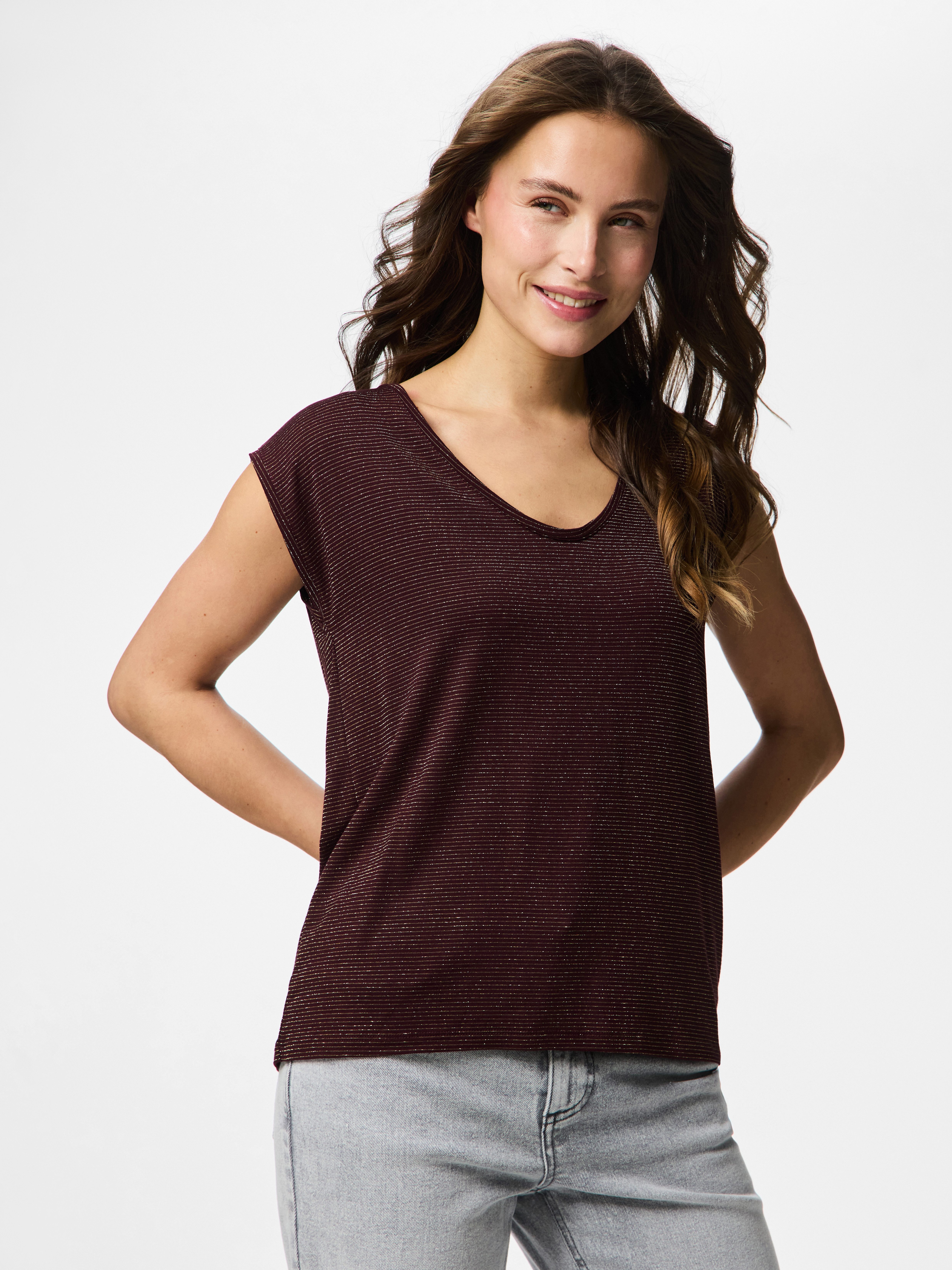pieces Kurzarmshirt PC BILLO Viskosemischung, loose fit