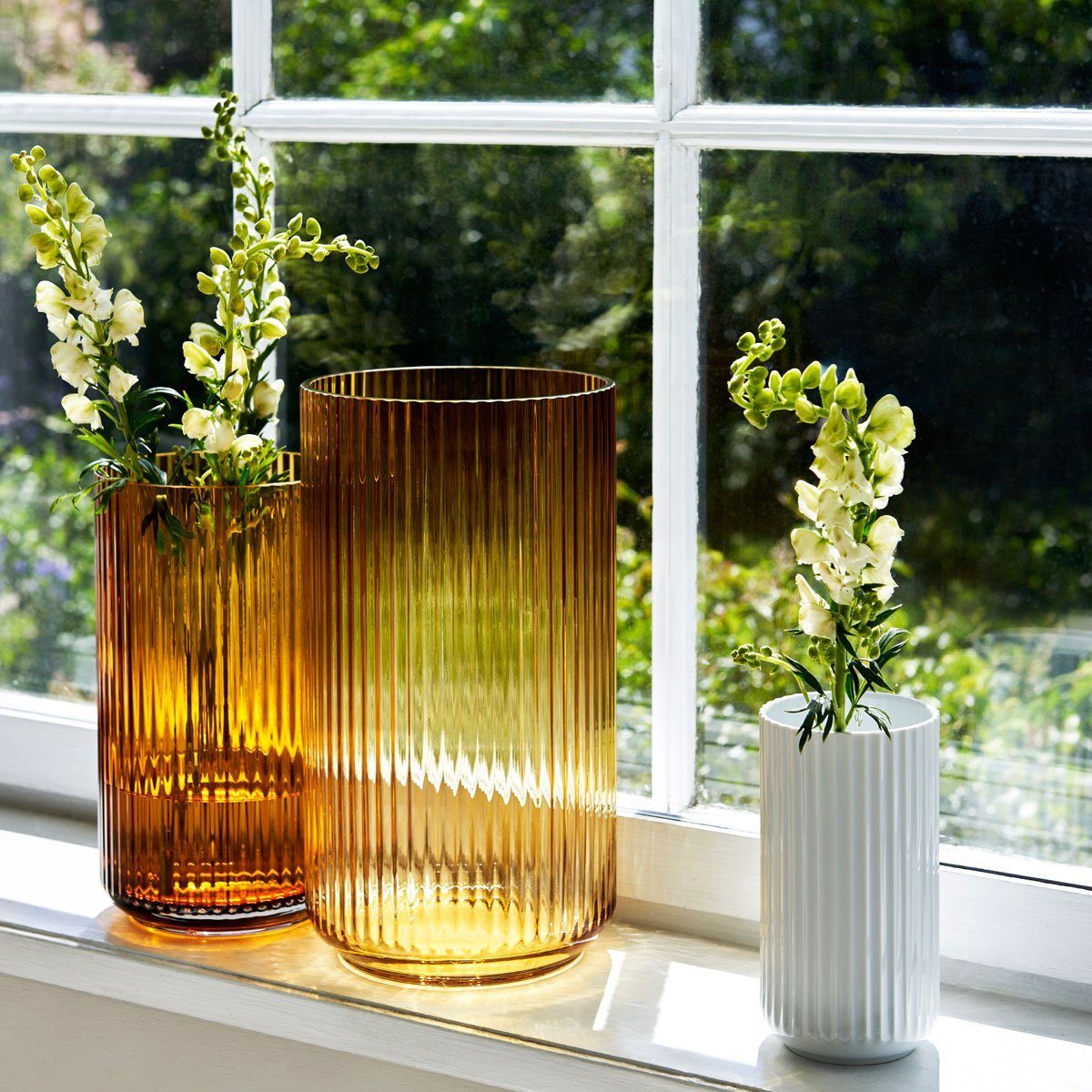 20 Vase mit Ikonische Porcelæn cm Rillen-Struktur; Glas aus Glasvase Lyngby in H Säulenform in Design Amber; Tischvase