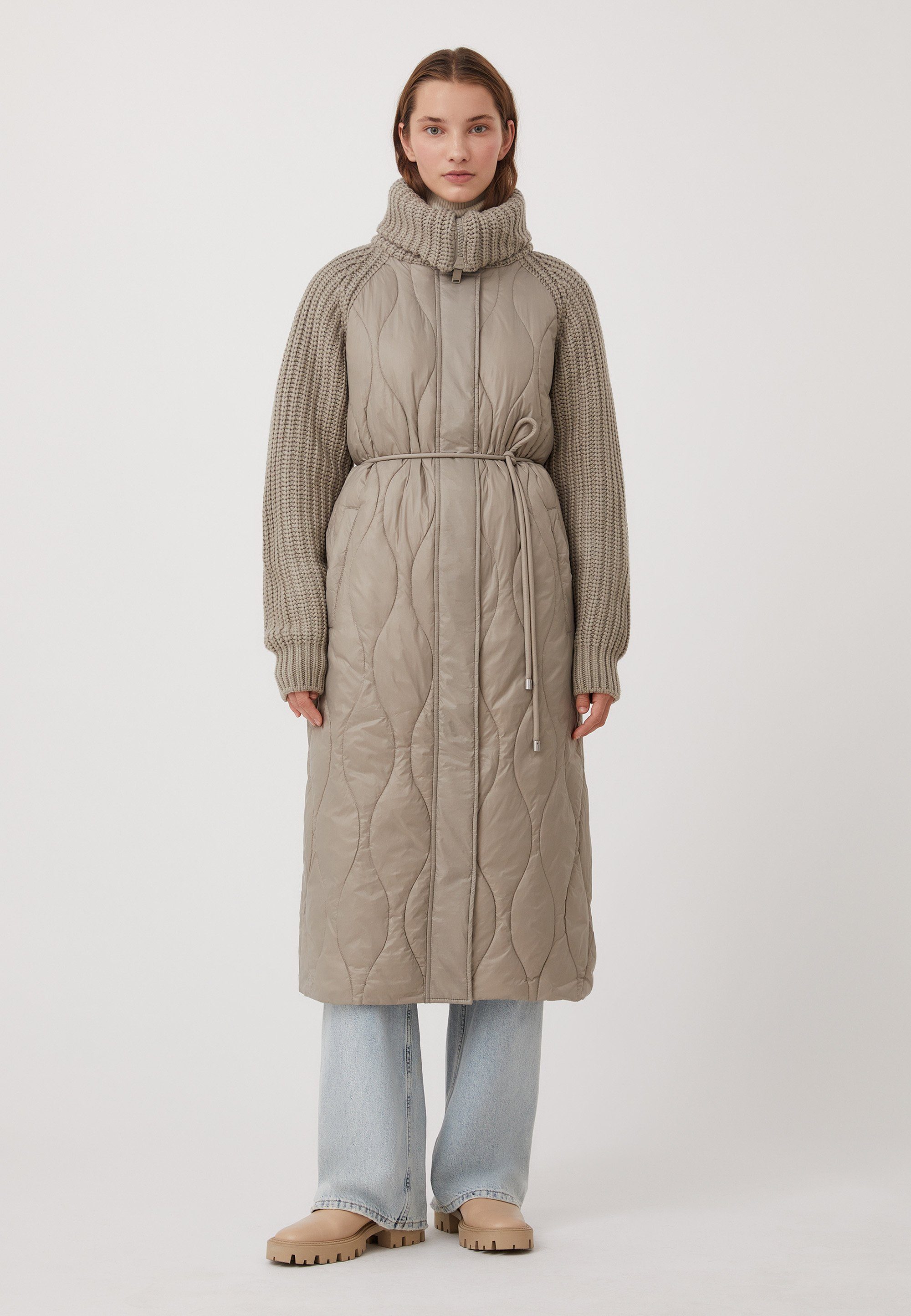 Finn Flare Kurzmantel Elegant mit gestrickten Ärmeln