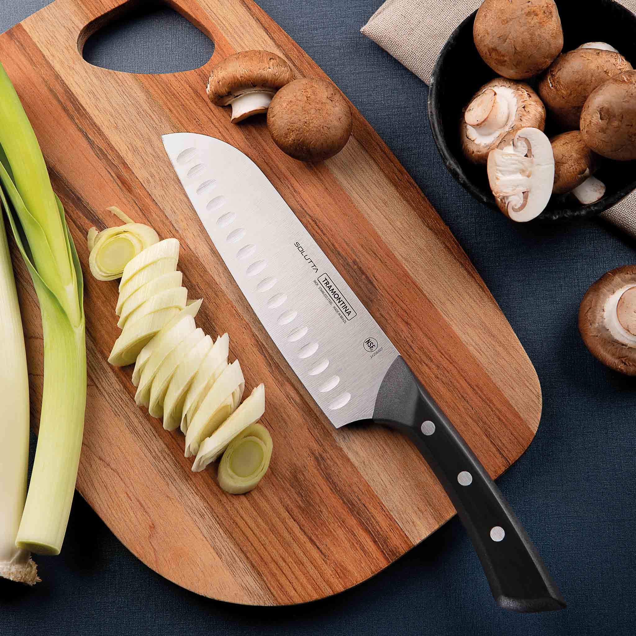 Tramontina Santokumesser SOLUTTA - rostfreier Edelstahl, Kullenschliff, Klinge 18,4 cm, ergonomisch geformt, langlebig, rostfrei, spülmaschinenfest