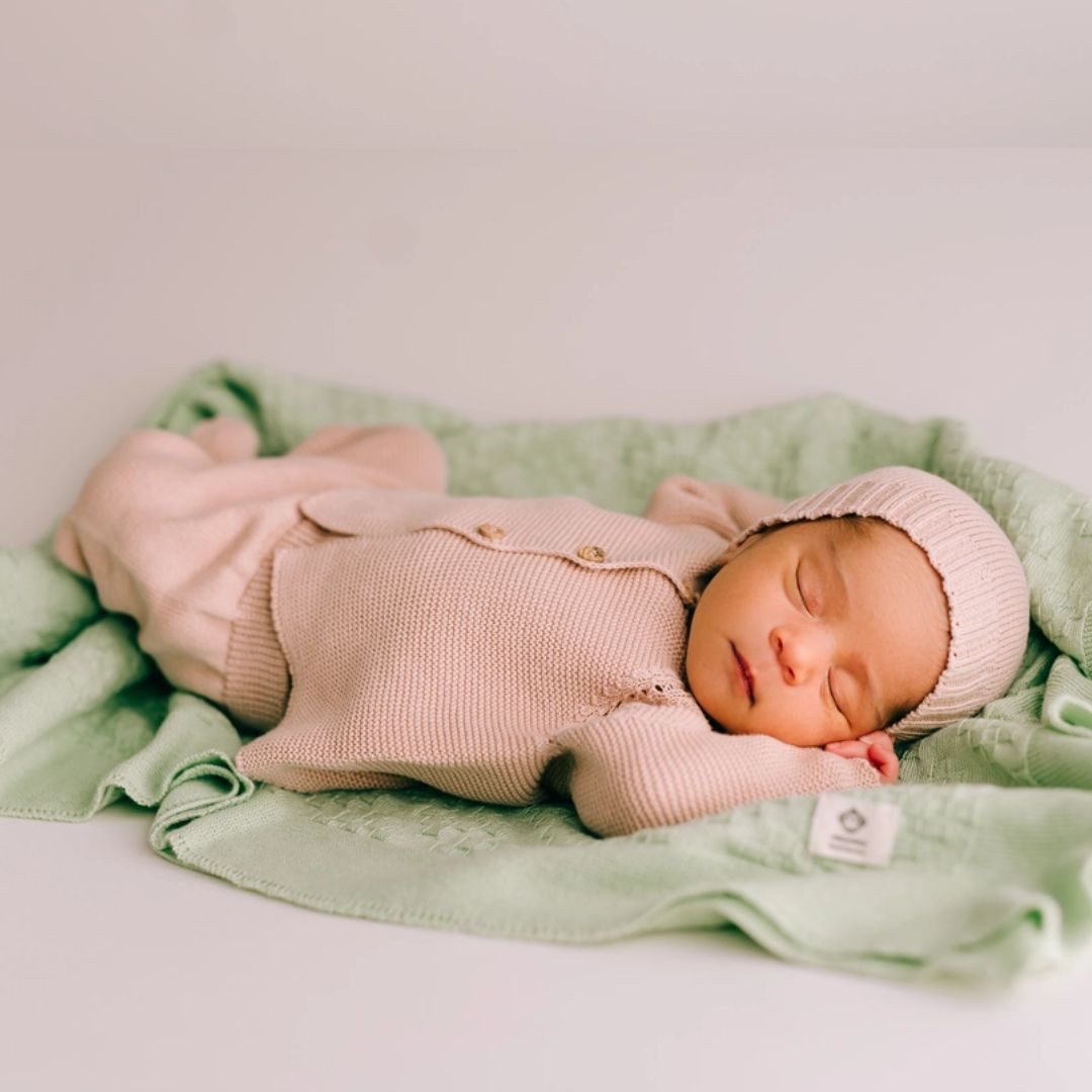 suebidou Neugeborenen-Geschenkset Kombinationsset zur Geburt Jacke & Hose Strickset für 0-3 Monate