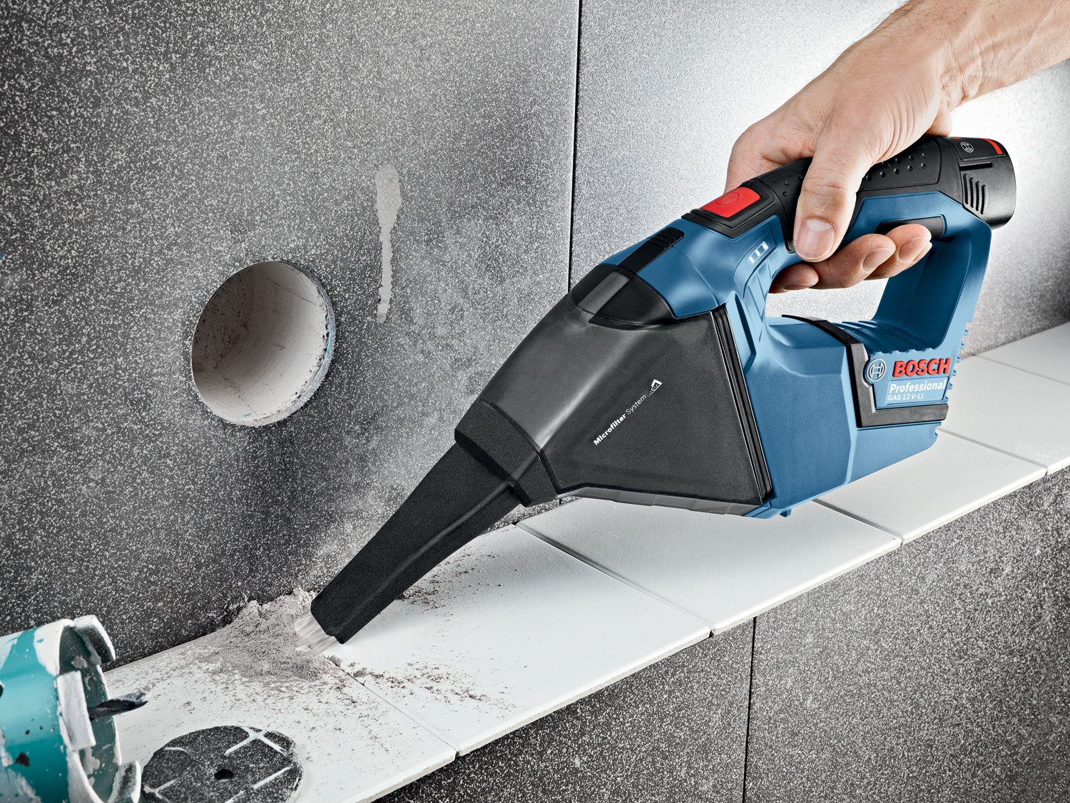 Bosch Professional Akku-Bodenstaubsauger »GAS 12V«, Inkl. 2x Akku 3,0Ah und Schnellladegerät GAL 12V-40, in L-BOXX
