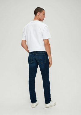 QS 5-Pocket-Jeans Jeans Rick / Slim Fit / Mid Rise / Slim Leg Label-Patch, Waschung