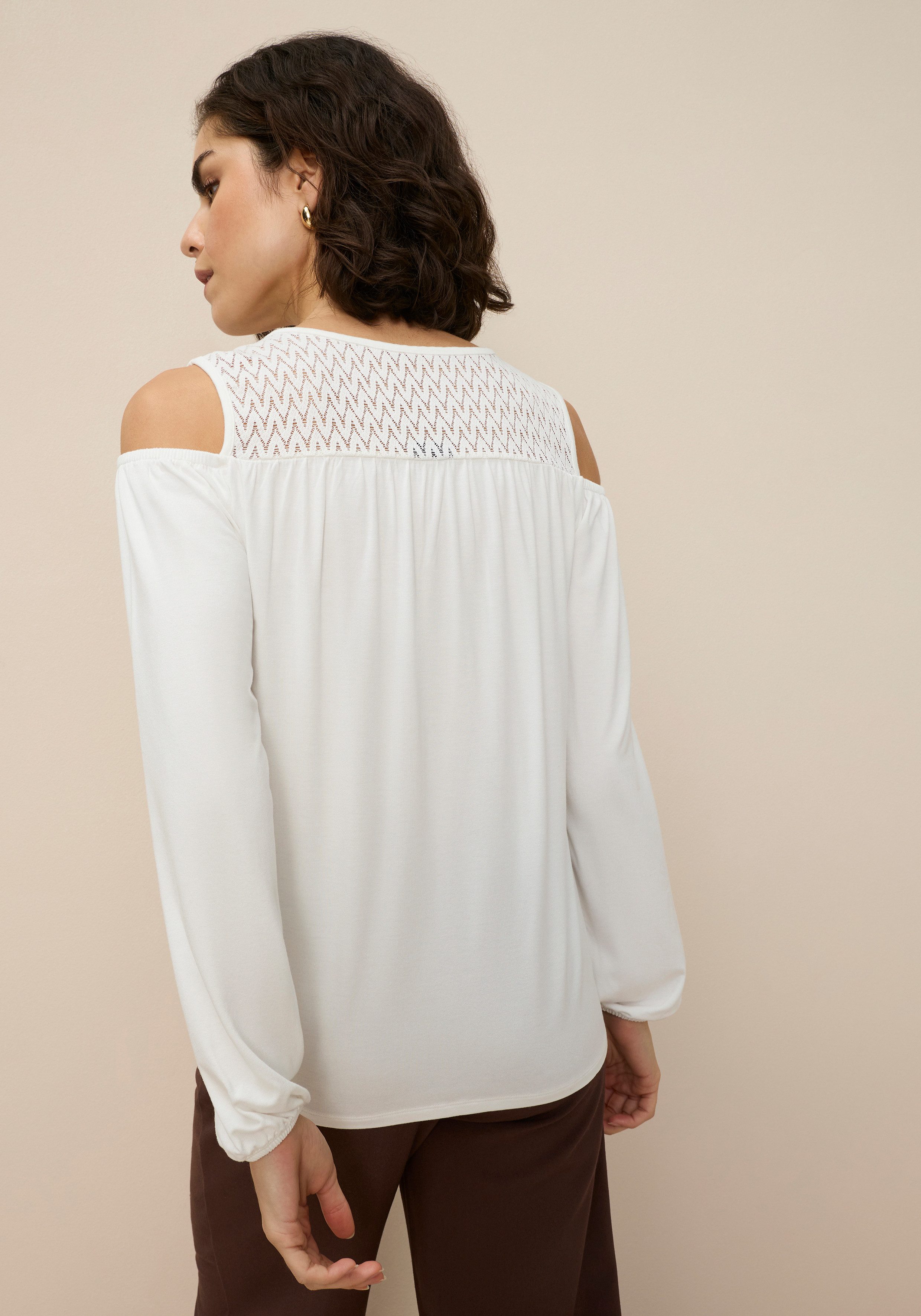 Laura Scott Langarmshirt aus Viskosemischung, figurumspielende Passform, elastisches Material