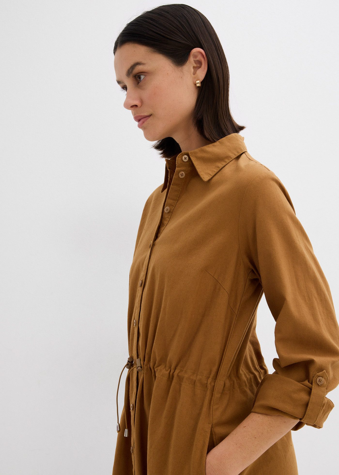 bonprix Midikleid (1-tlg) für lässigen Look, aus Leinen-Baumwoll-Mix, in A-Linie, mit Taschen