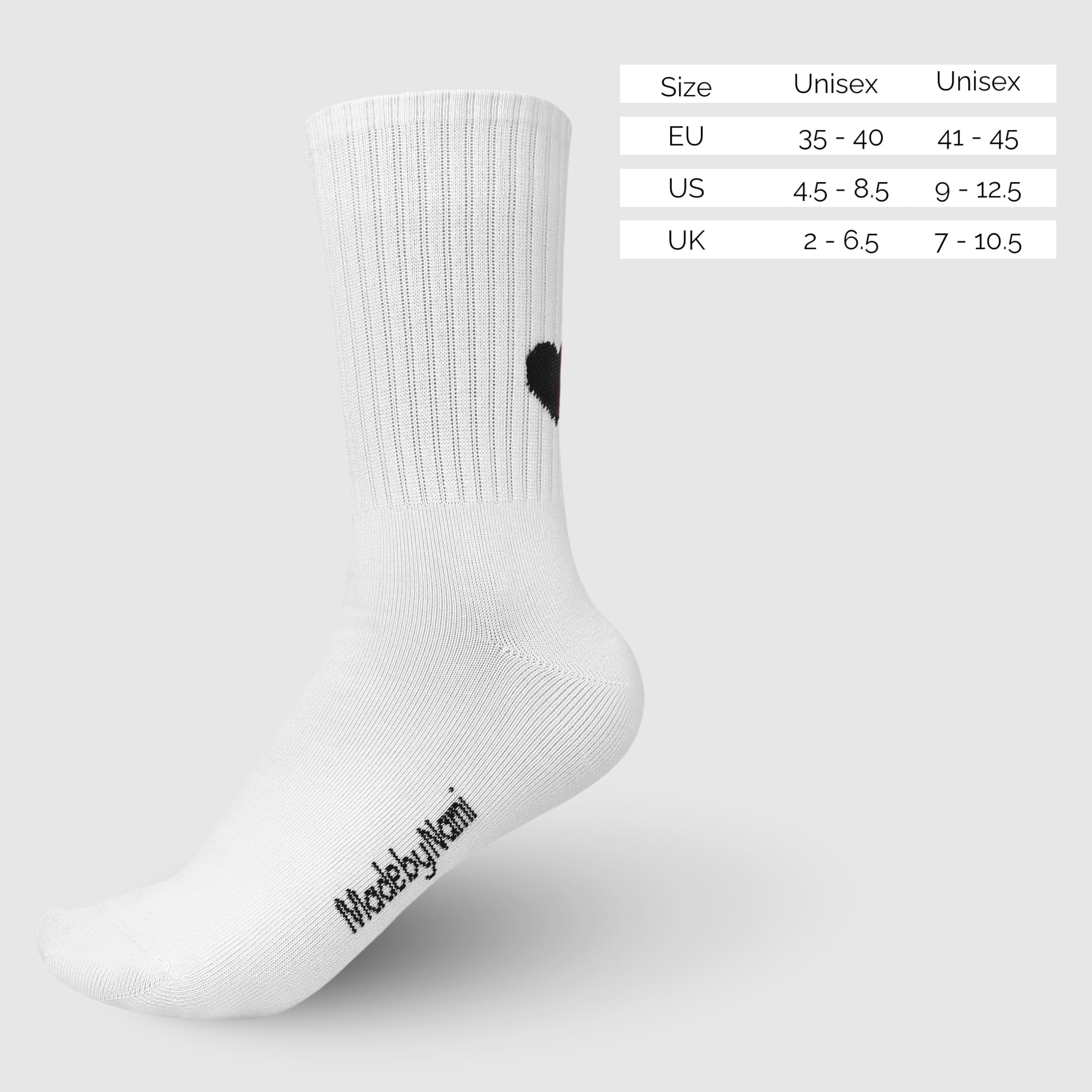 Made by Nami Socken Weiße Crew Socks 2-er Set aus Baumwolle Damen 35-40 (Set, 2 Paar) Weiße Retro Tennis Socken mit Herzen, atmungsaktiv – Bild 4 von 5