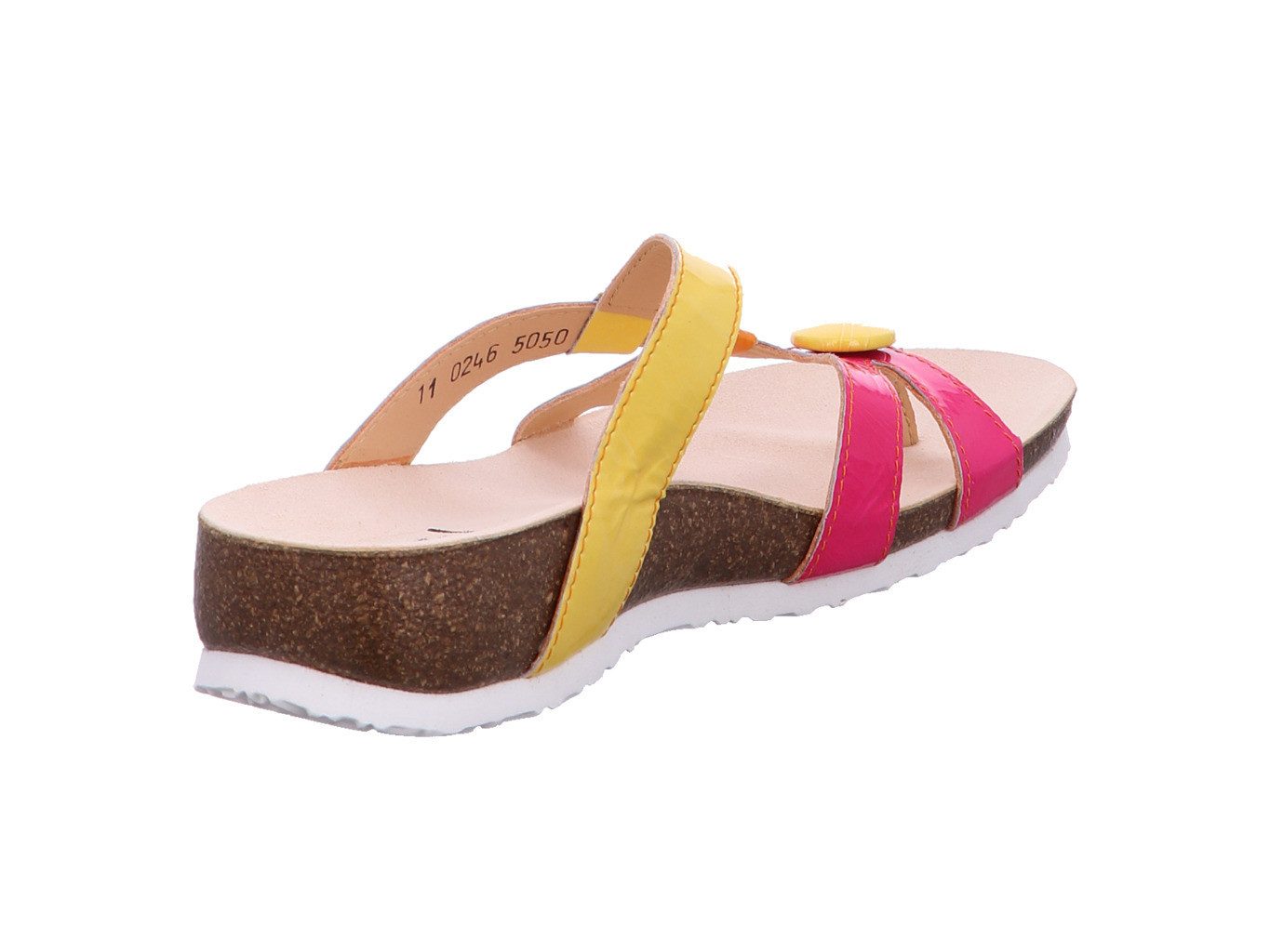 Think! Julia Zehentrenner