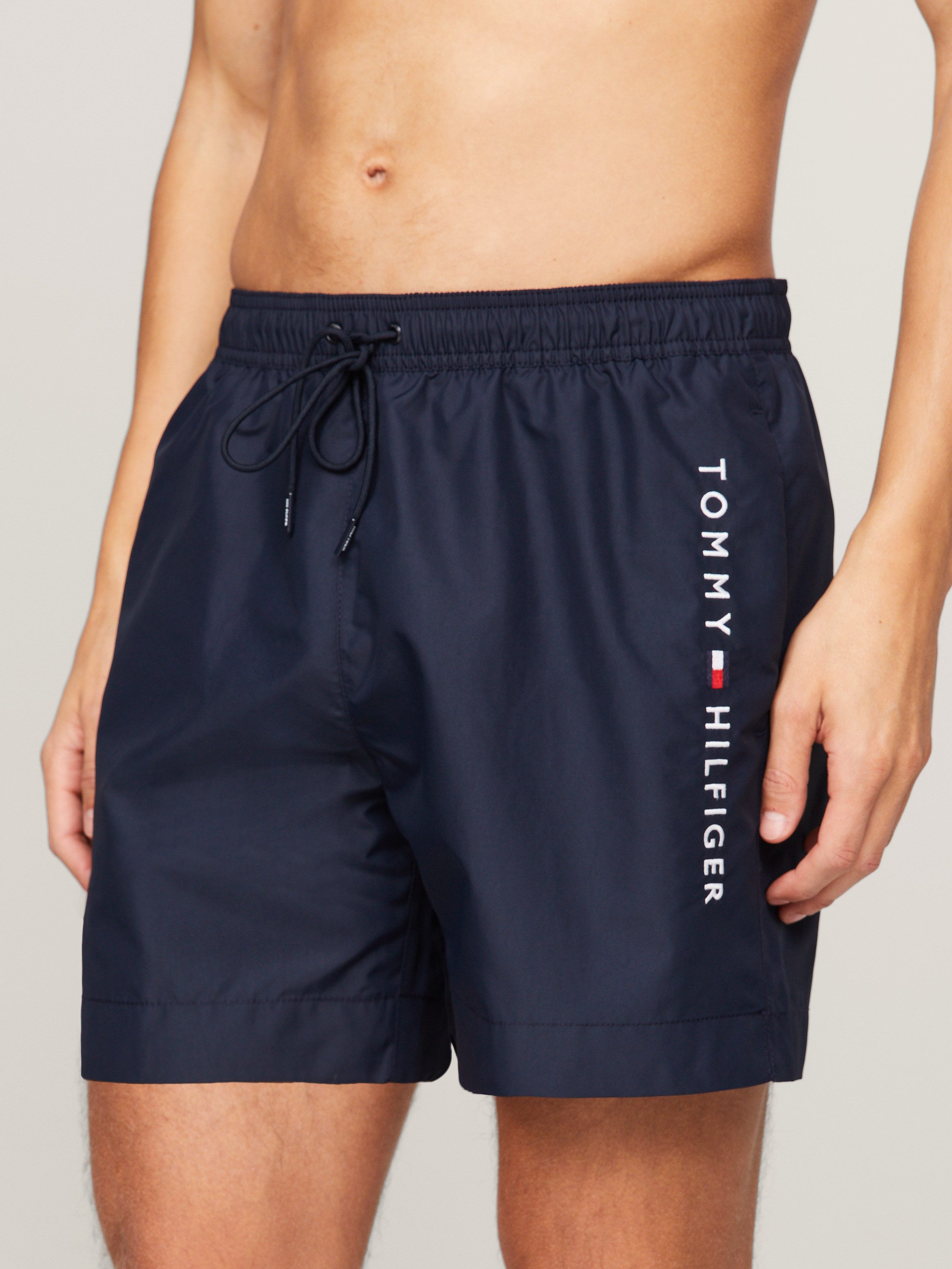 Tommy Hilfiger Swimwear Badeshorts "MEDIUM DRAWSTRING" mit Logostickerei an günstig online kaufen