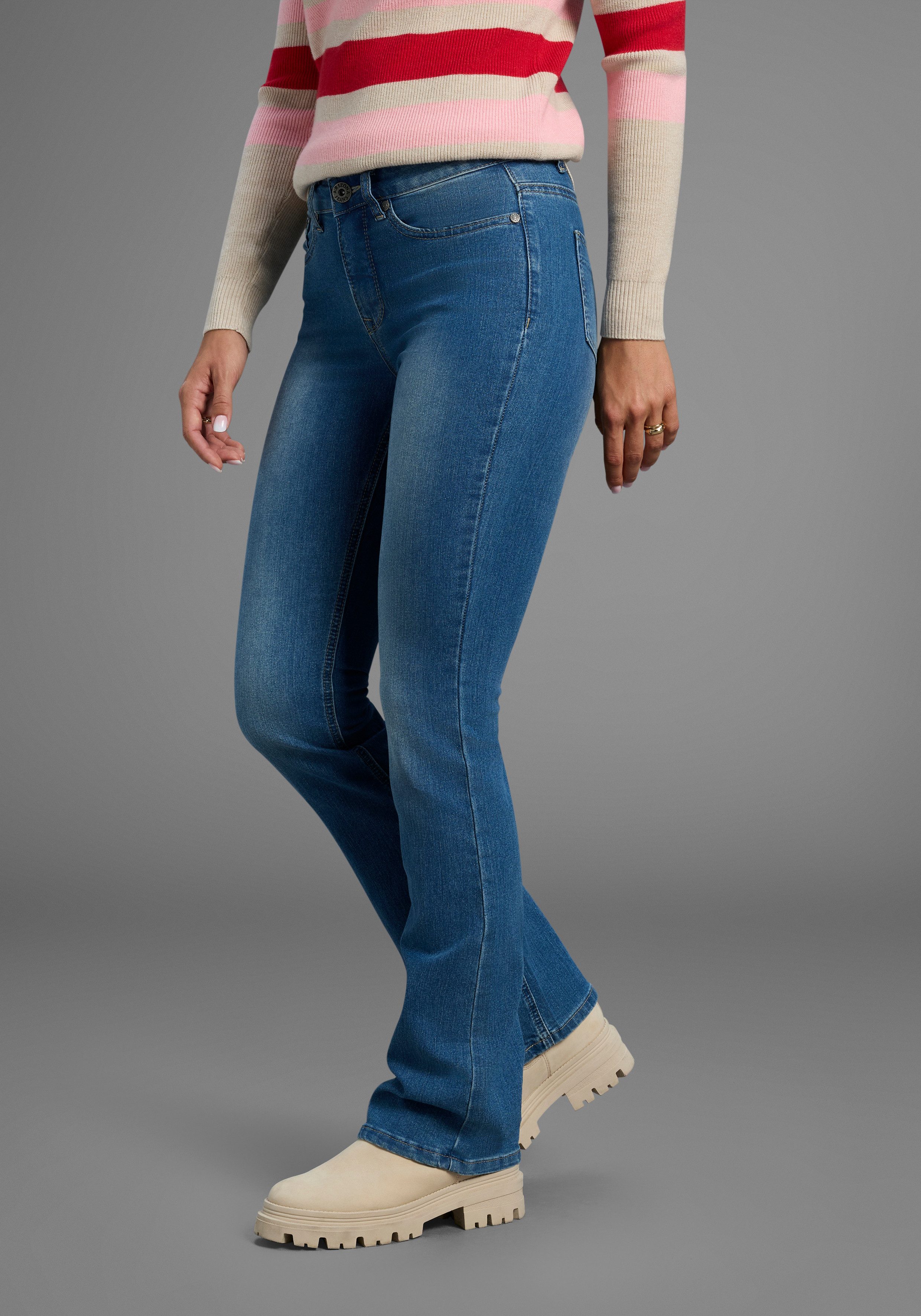 Arizona Bootcut-Jeans Shaping elastische Passform, Bootcut-Beinform, Used-Waschung, hohe Taille
