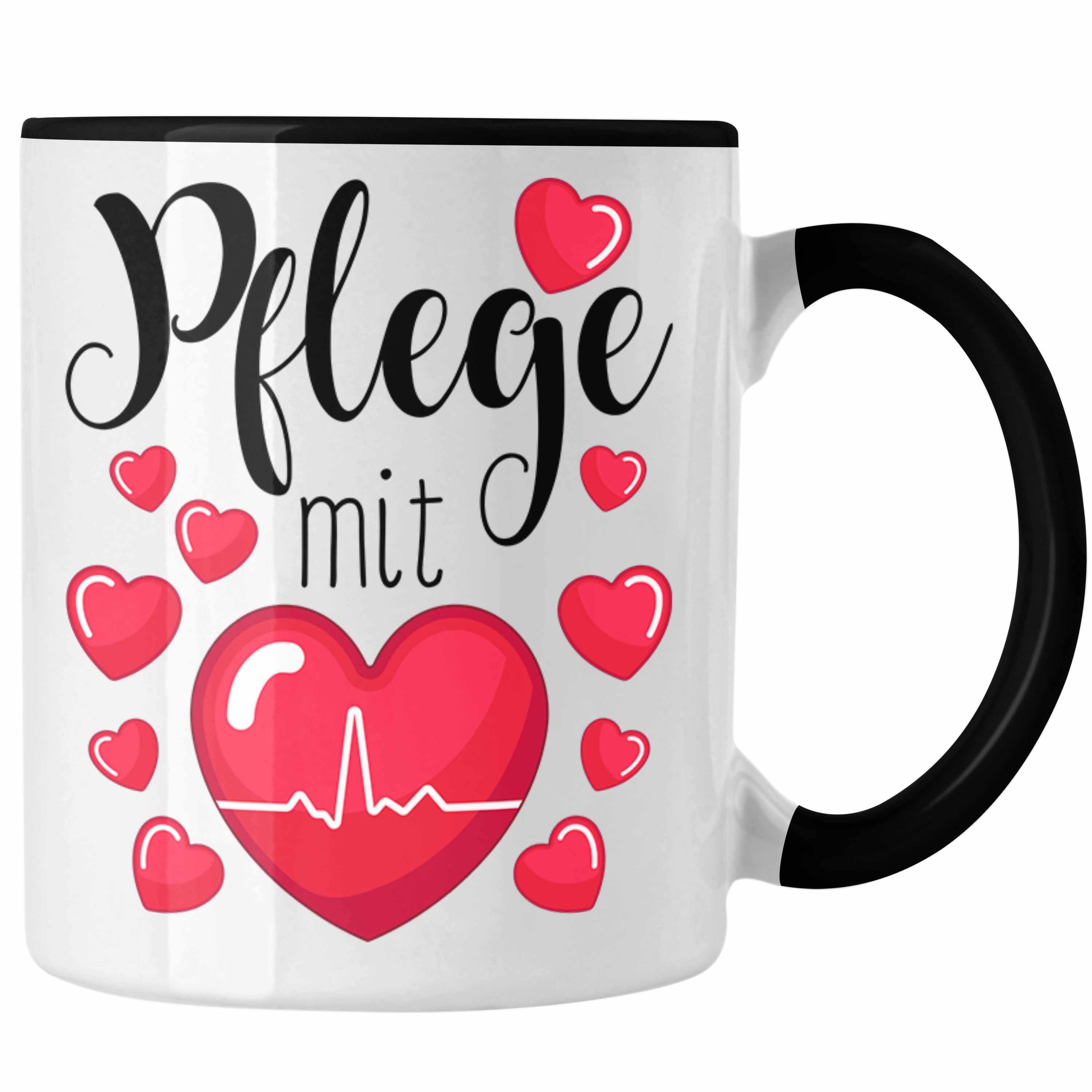 Trendation Tasse Pflege Tasse Geschenk Pflege Mit Herz Altenpflege Krankenpflege Pflege Schwarz