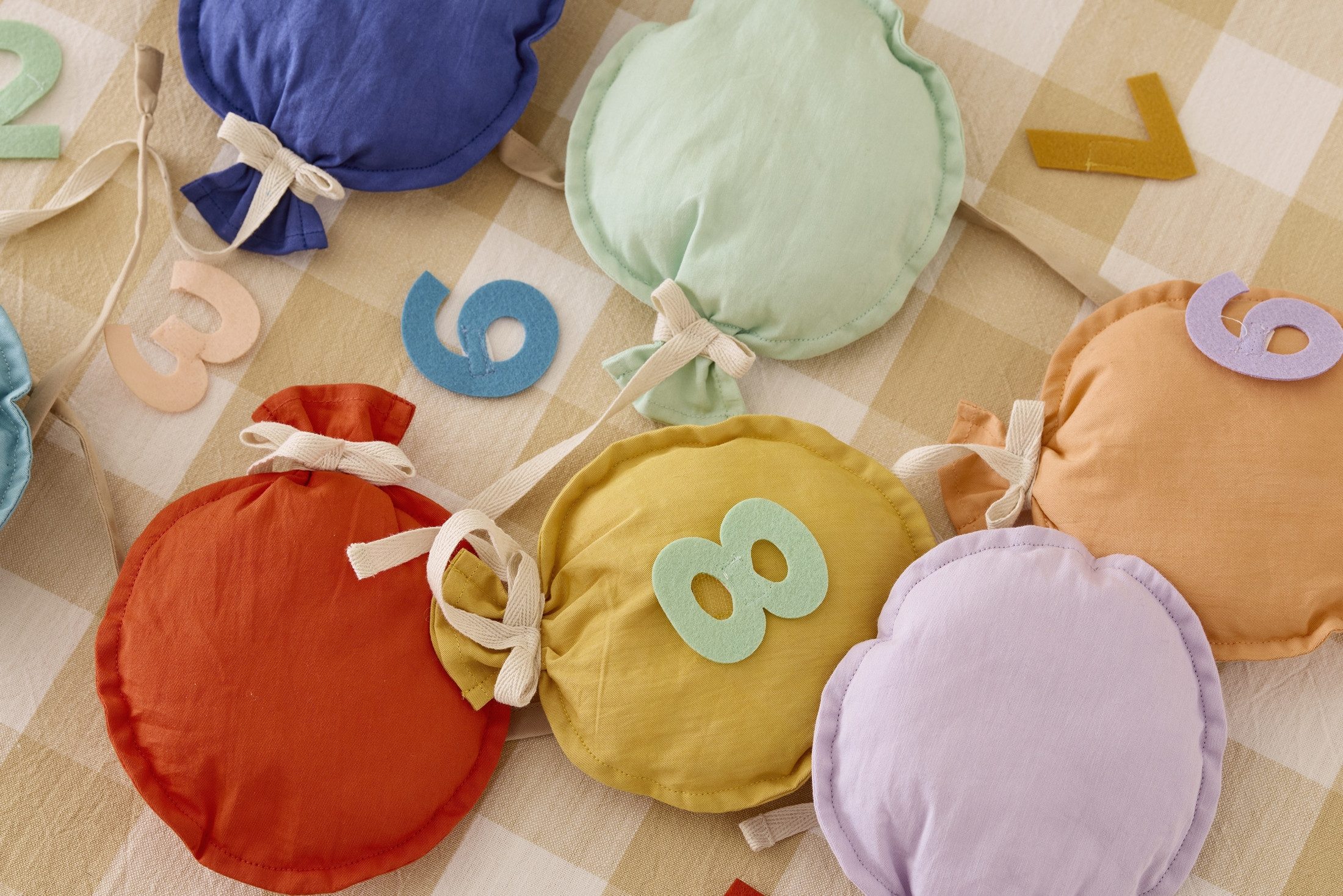 Kids Concept Wimpelkette Kids Concept Girlande Ballons - 300x4x18cm – Bild 4 von 5