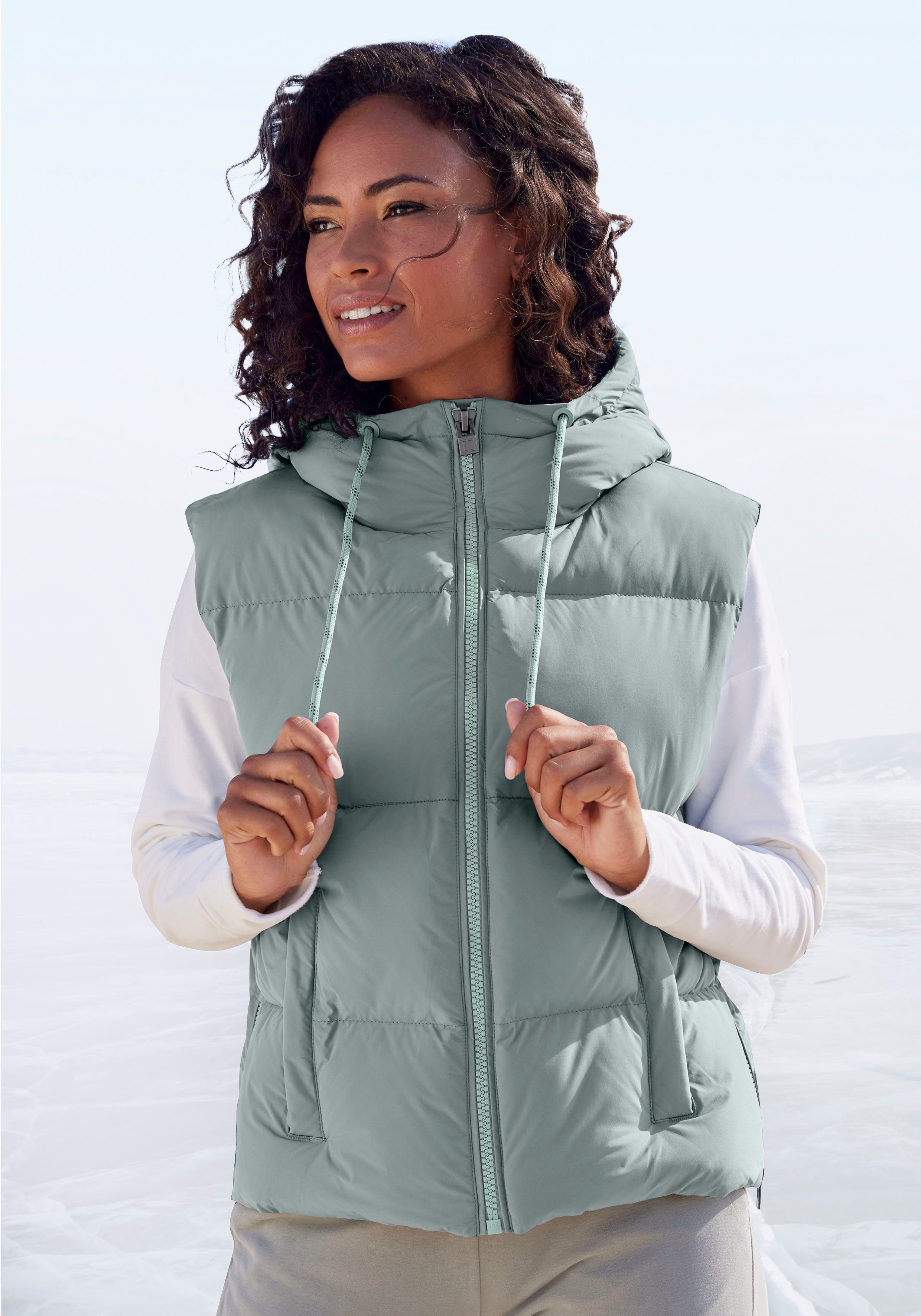 Elbsand Steppweste mit Kapuze. € 129,99