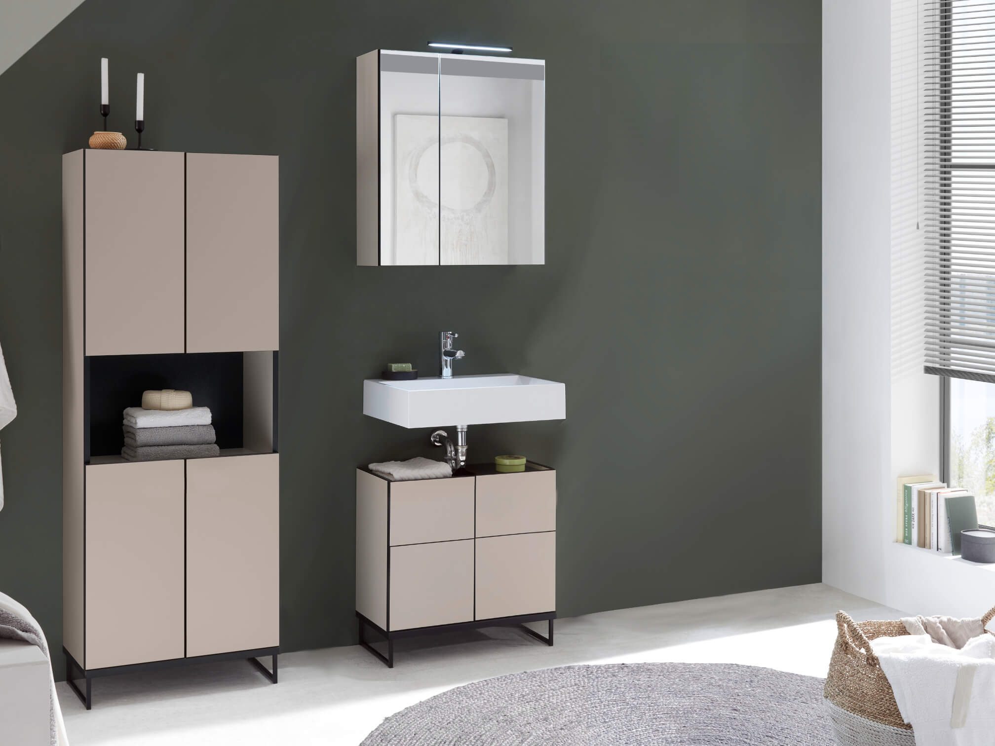 moebel-dich-auf Badmöbel-Set VENEZIA, (inklusive LED-Beleuchtung, kaschmir Spiegelschrank WBU optional mit Hoch-/Highboard), Metall Füße