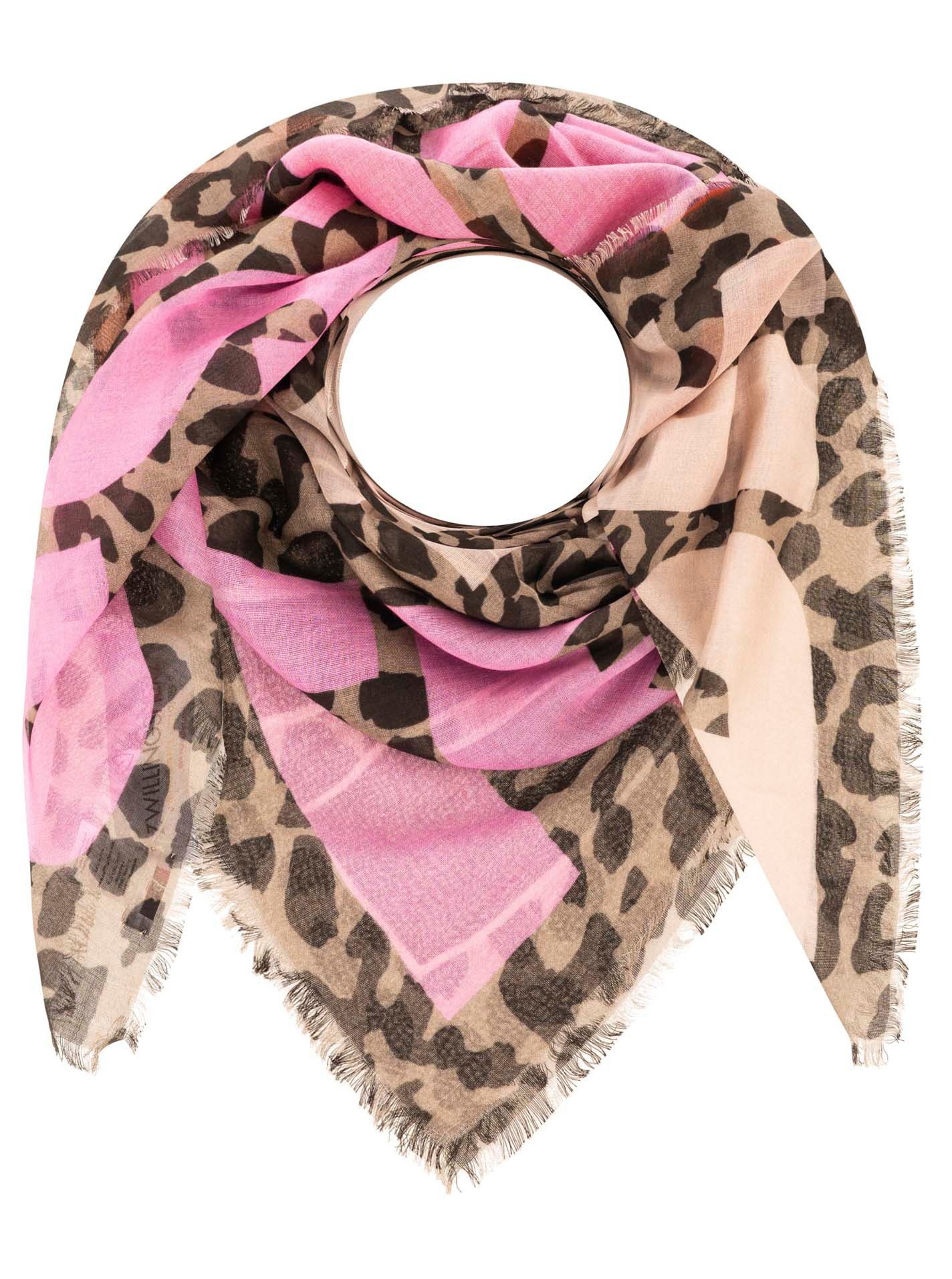 Zwillingsherz Modetuch "Fearless", Schriftzug, Leomuster All-Over, Fransenabschlüsse rundum