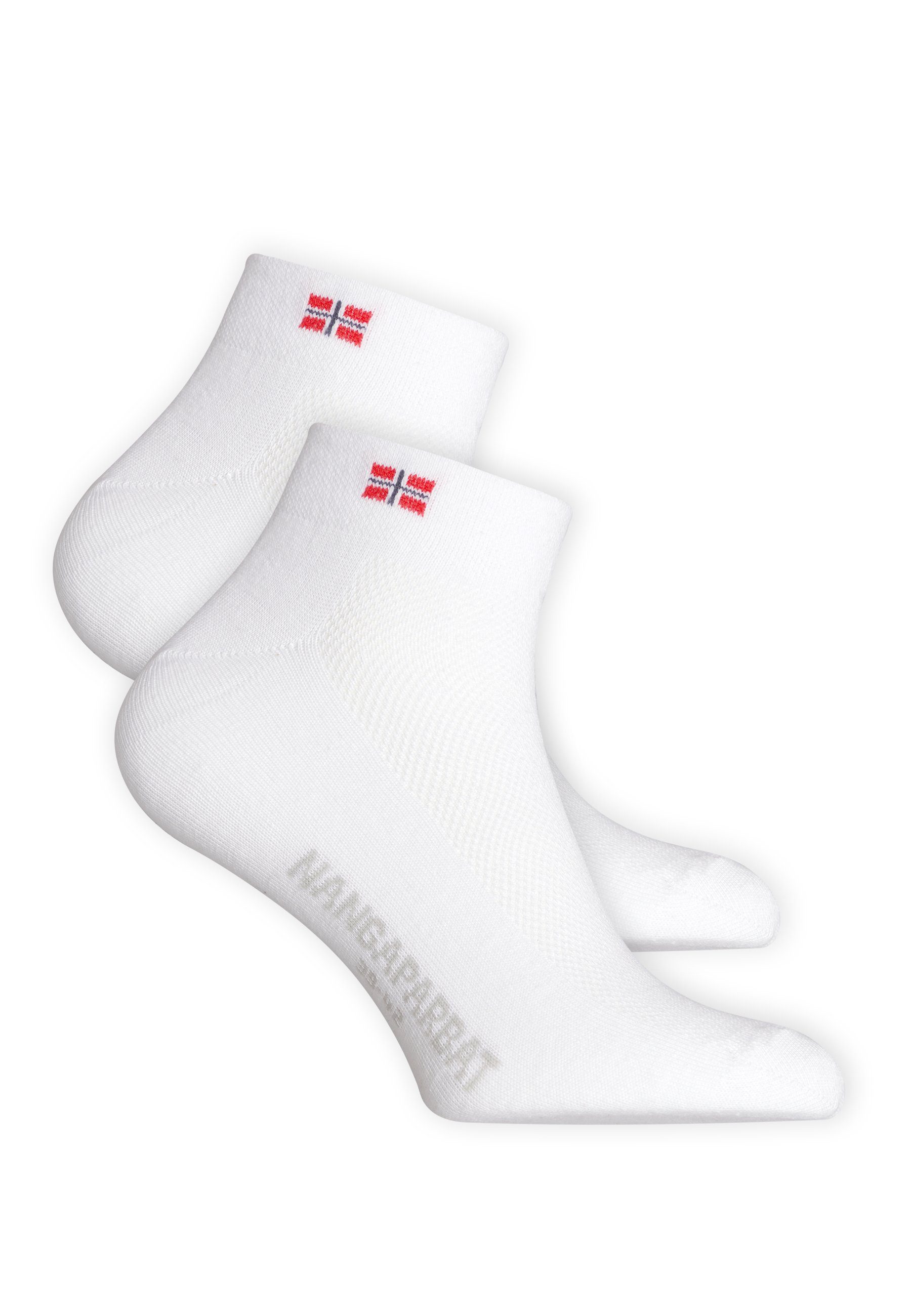 NANGAPARBAT Socken mit komfortabler weiß Trittdämpfung